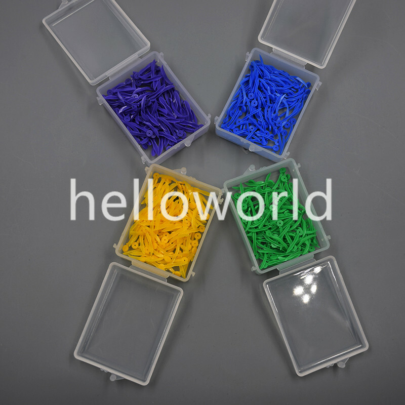 100 Pcs Green Dental Disposable Material Plastic Wedges With Holes 17.8*2.1mm