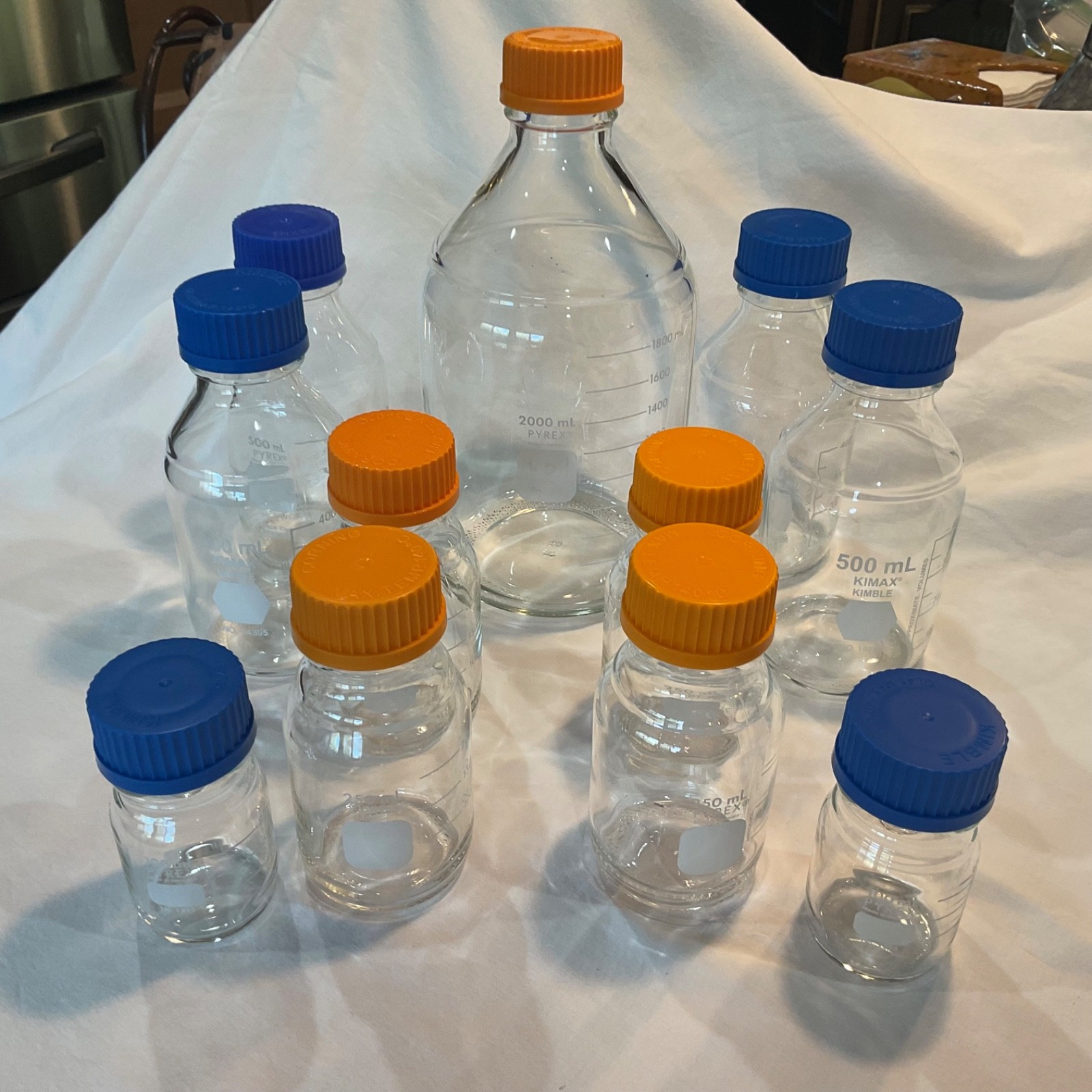 11 Pc Lot Pyrex Borosilicate Glass Lab Bottles 2L 500mL 250mL 100mL Clean!