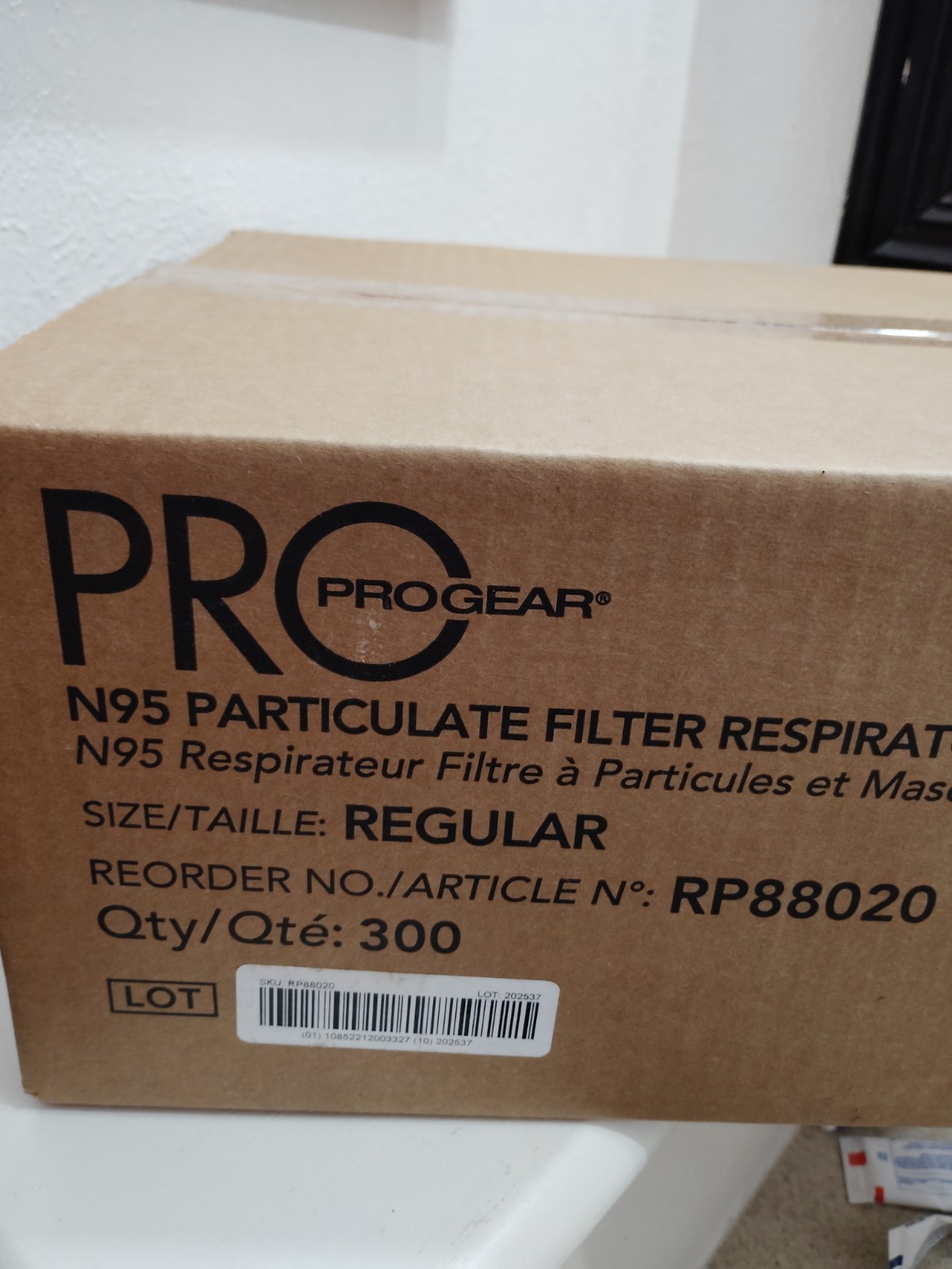 PROGEAR N95 Respirator Mask ADULT REGULAR, BULK 300 (Six 50-Pack Boxes) USA