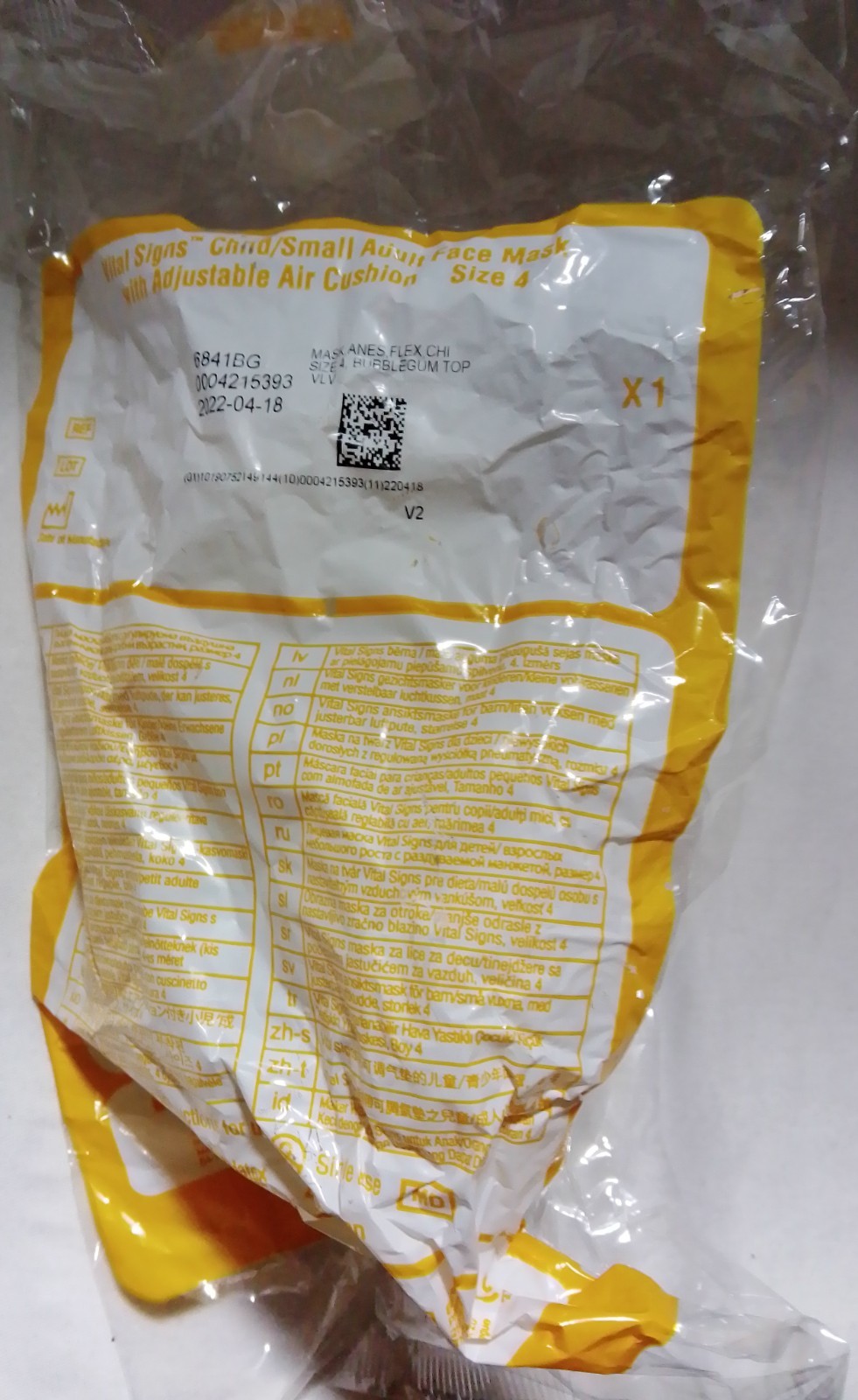34 Vyaire 6841BG Vital Signs Child/Small Adult Face Mask Adjustable Cushion Sz4