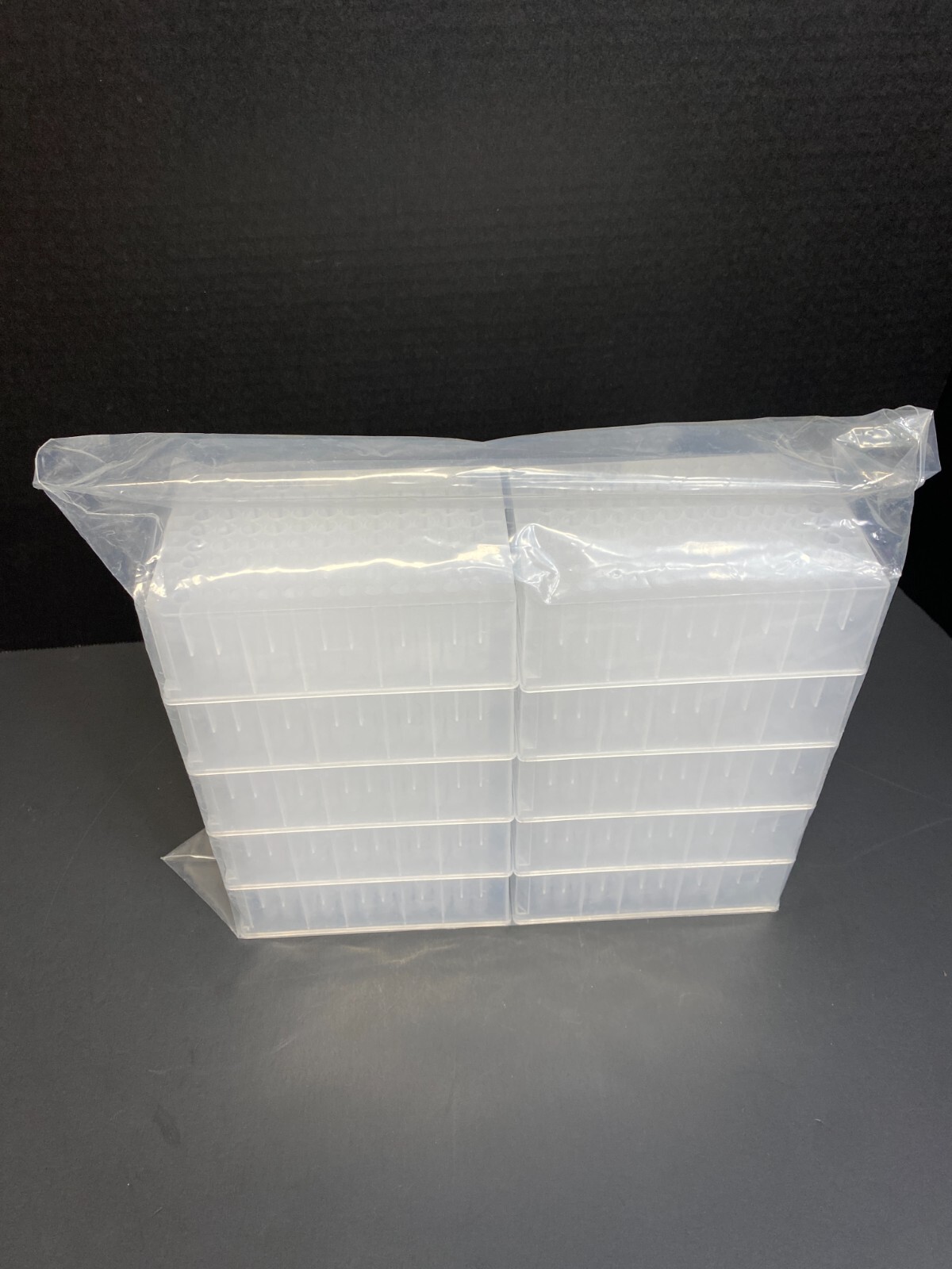 Thomas Microplate 96 Well 2 ml Deep Well Barcoded Total of 40 Plates
