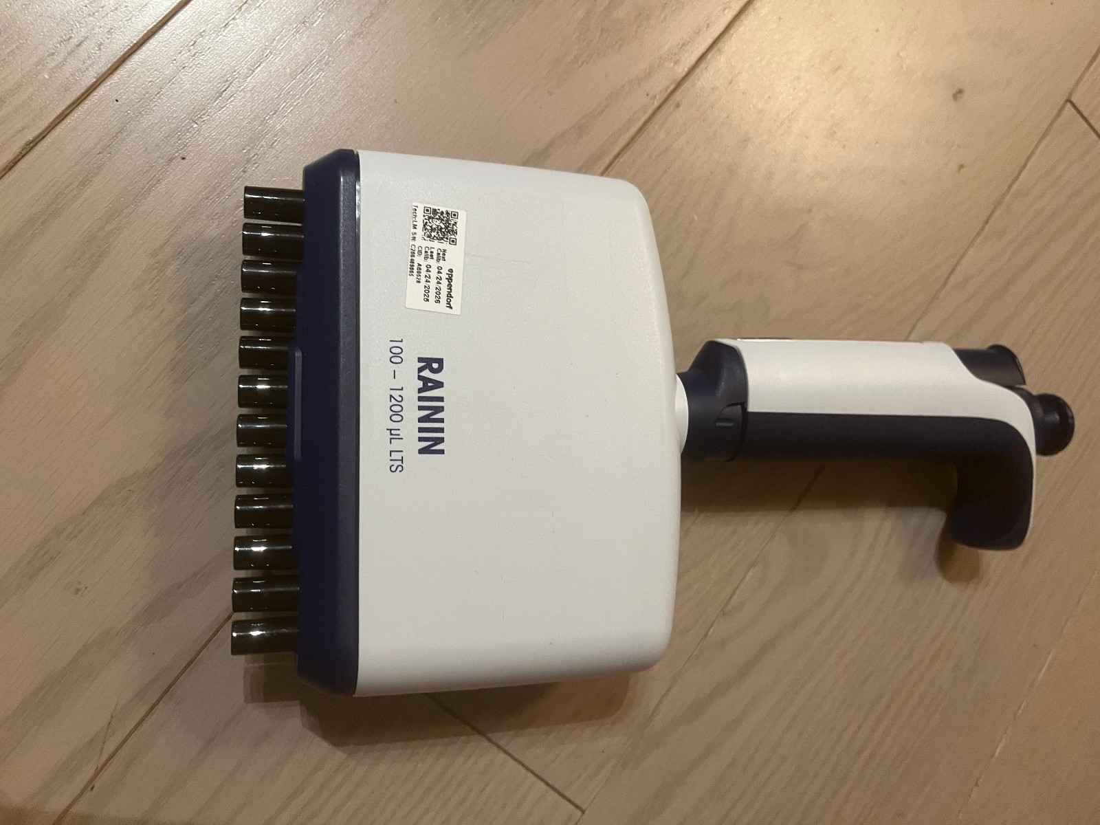 Rainin XLS multichannel pipet 12 variable 100- 1200 ul LTS calibrated 2024 s
