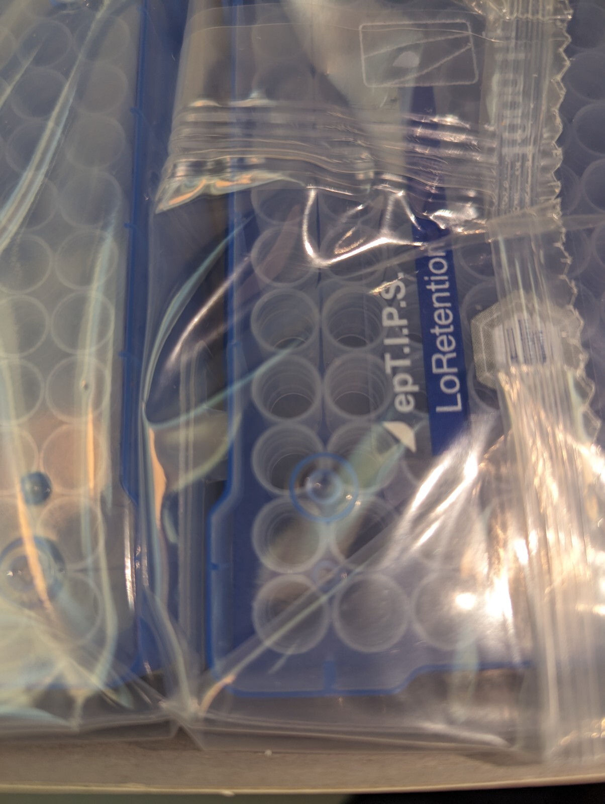 Eppendorf EPTIPS LoRetention Pipette Tips LORETENTION 50-1000 UL Cat# 022493024