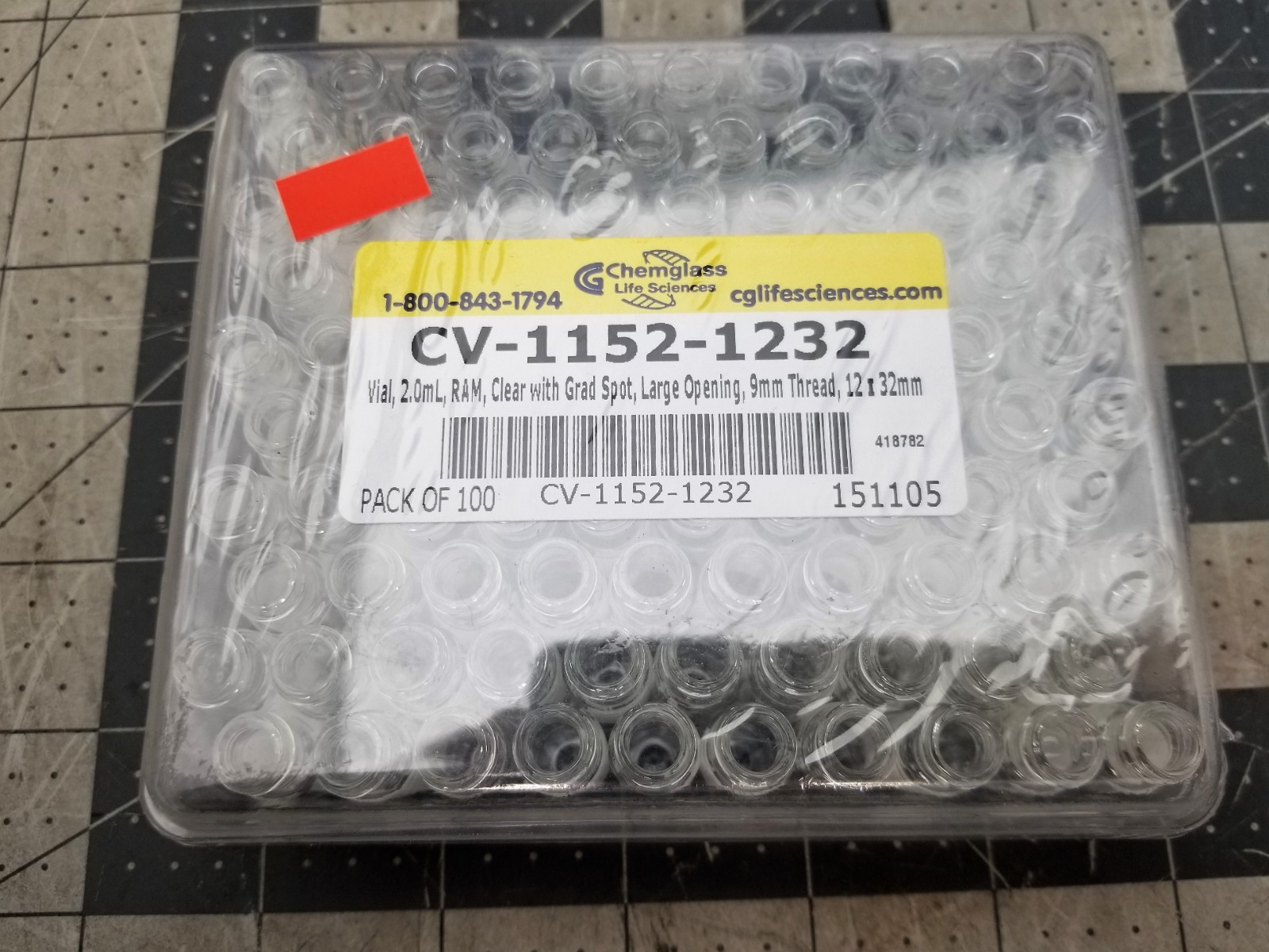 (100) 2ml Clear/ White Auto-Sampler Vials Screw Thread Bottle [D1B6]