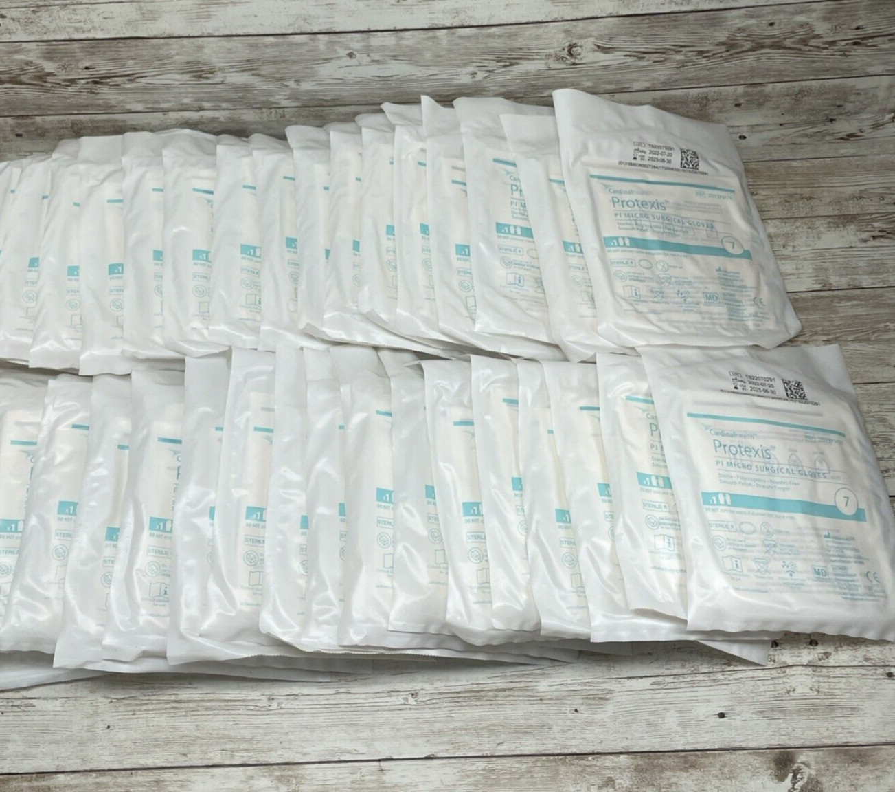 *32 Pair* Cardinal Health Protexis PI Micro Surgical Gloves Size: 7 Exp: 05/25