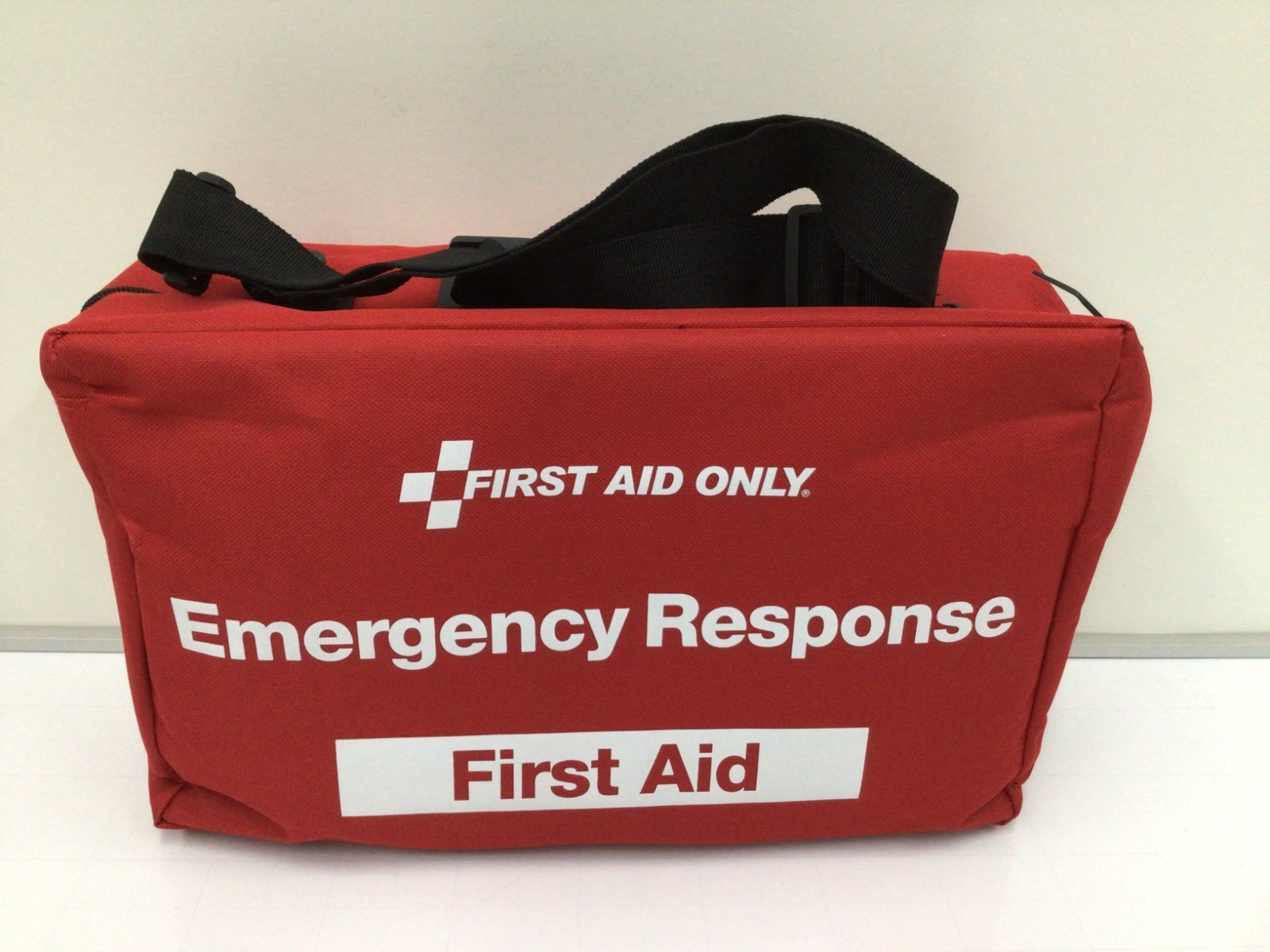 FIRST AID ONLY 91170 Emergency Response Module First Aid Kit 793PF0 exp: 2027