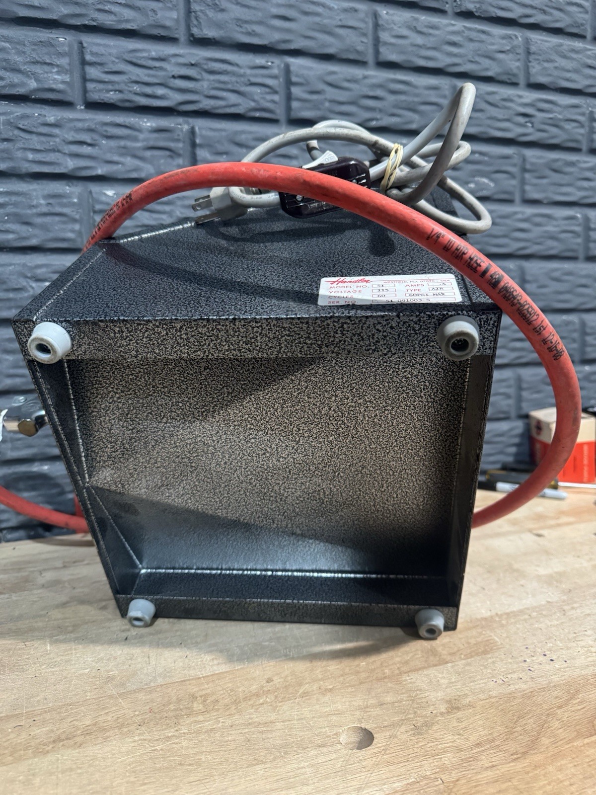 Handler Sandblaster Model 51 115 Volts
