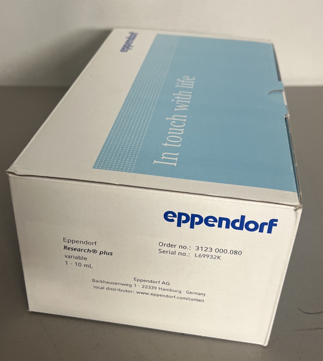 NEW Eppendorf Research Plus single channel pipette, 1-10 mL Pipetman Pipettor