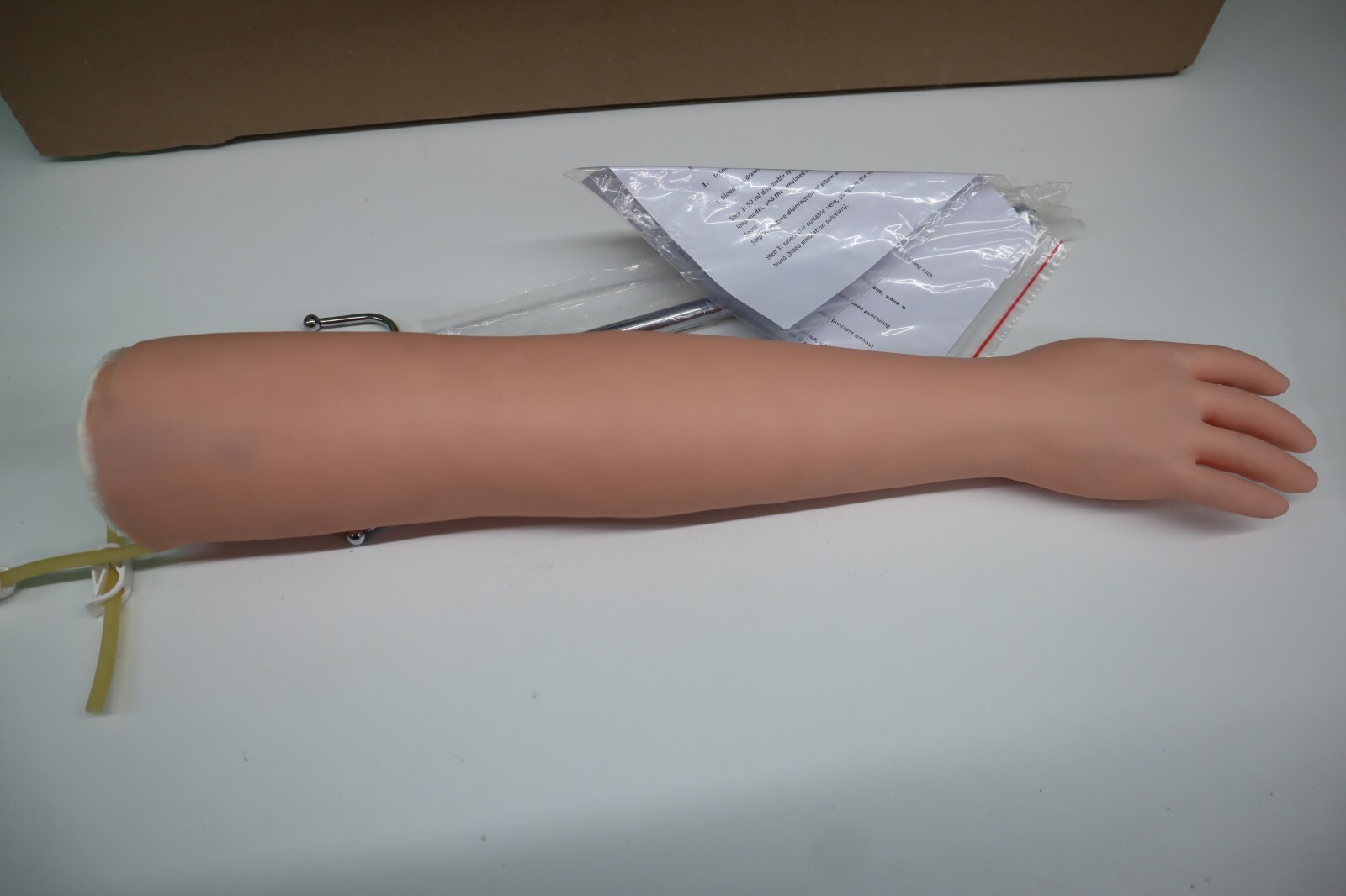 IV Practice Kit Phlebotomy Venipuncture Practice Arm for Students Nurses Medical