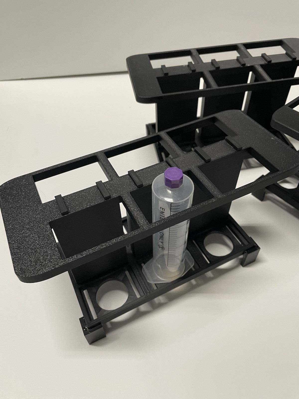 Feeding Syringe Holder / Drainer, 2 In 1 Rack. Flip Syringe Over For Draining