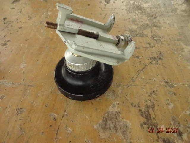 dental vise adjustable