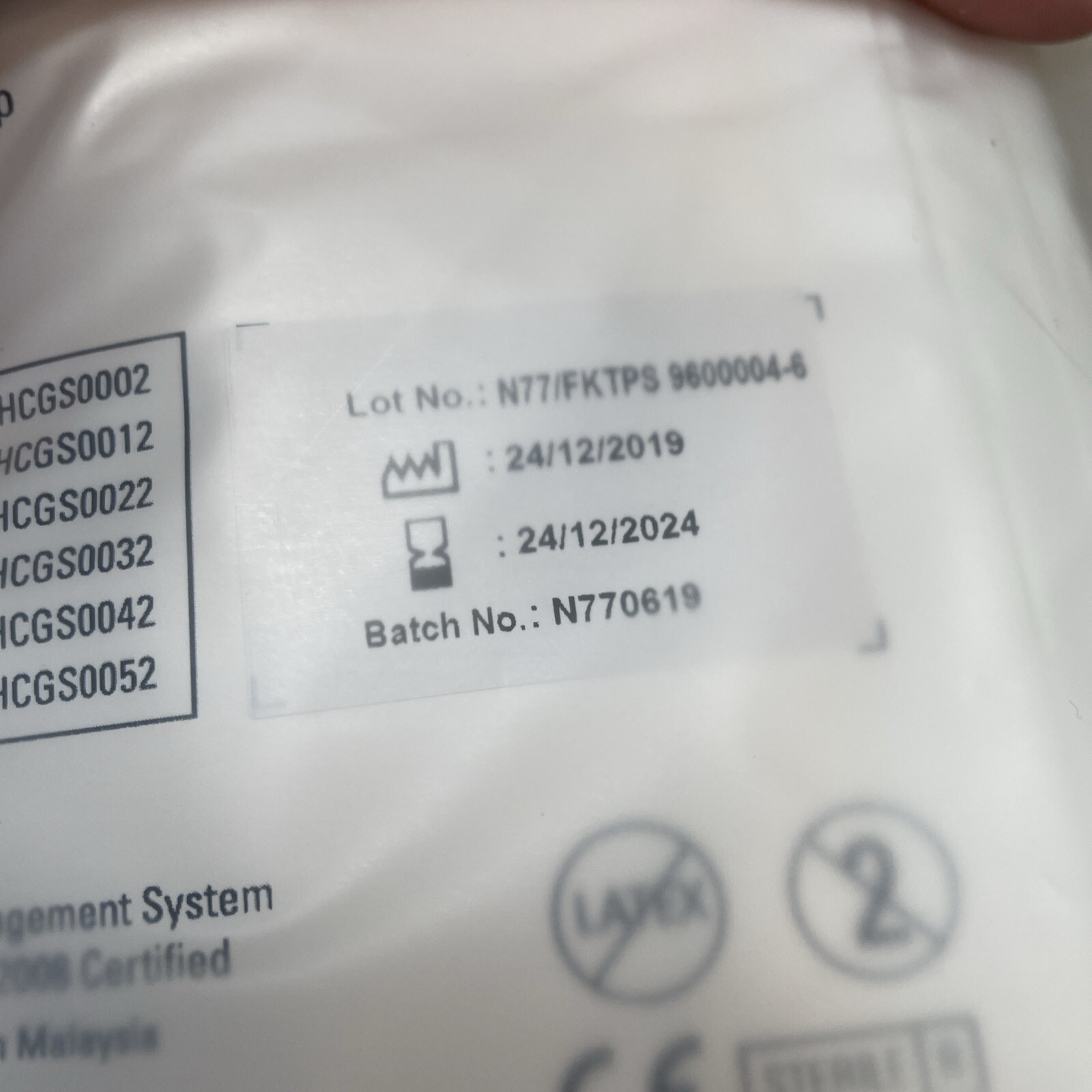 200 Pairs Contec CritiGear Sterile Nitrile Exam Gloves Size: SMALL EXP: 12/24