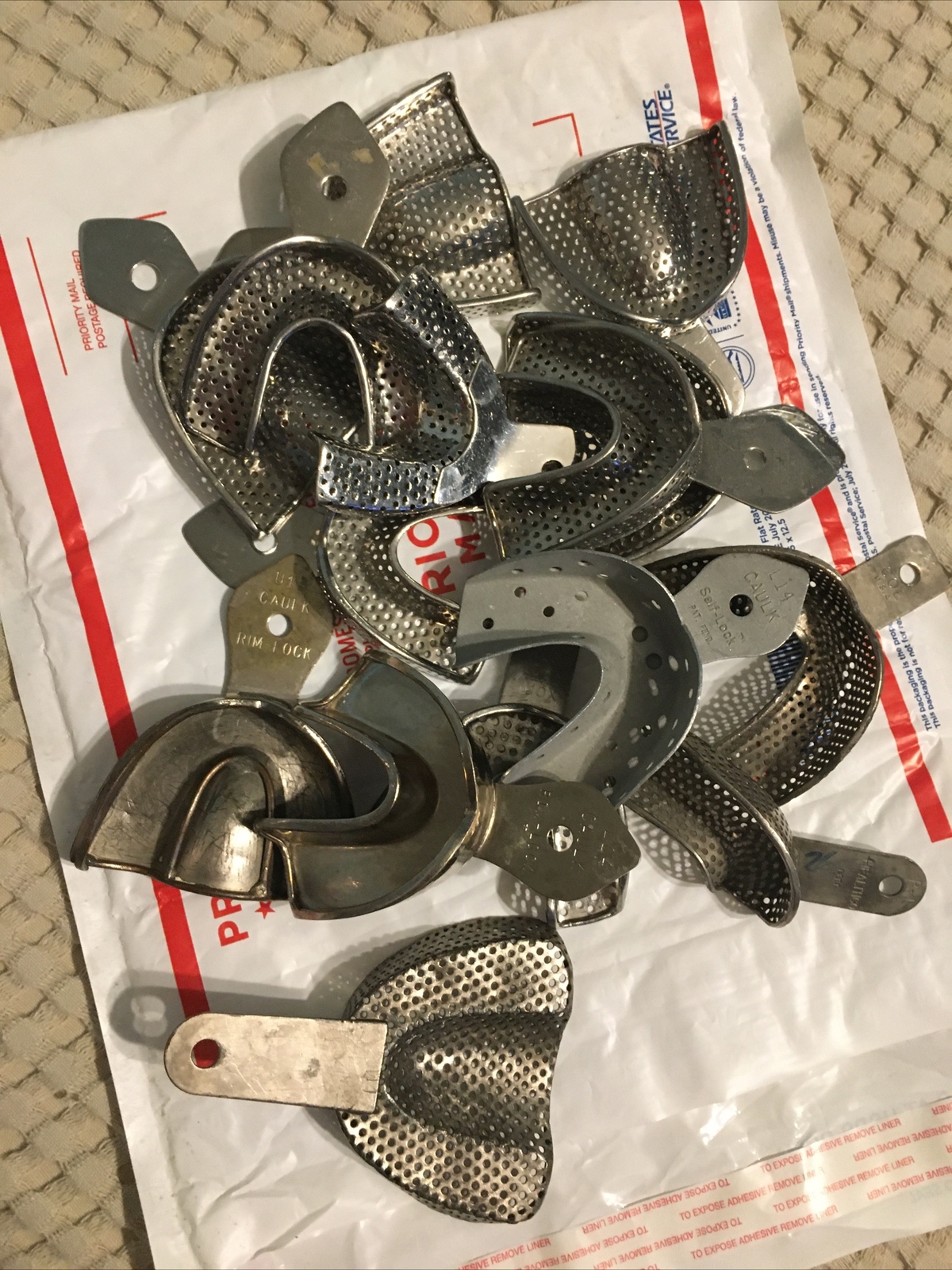 Dentulous Impression trays Patterson and others Rim Lock Self Lock