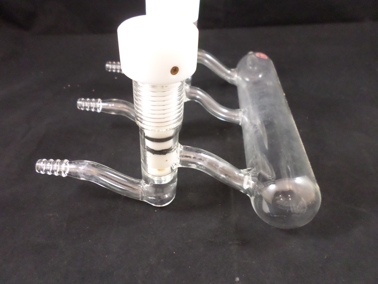 ACE Glass 235mm 3-Port Left Single Bank Inert Gas Vacuum Manifold PTFE Plugs