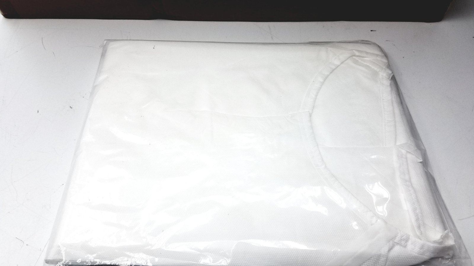60 Count Medical Isolation Gown Level 2 00001-LIN – 100 – L