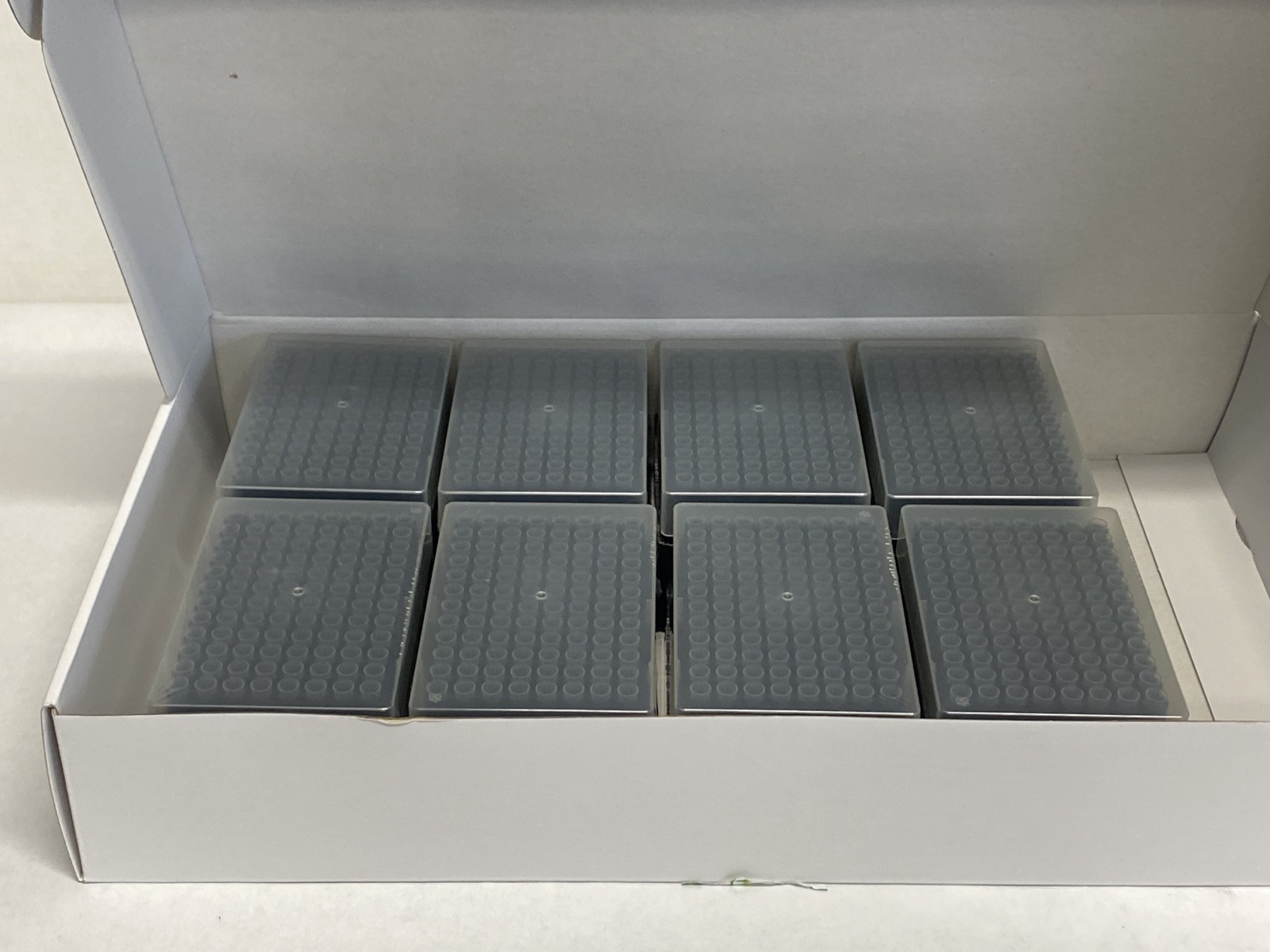 (768) OPENTRONS OT-2 300uL Polypropylene Pipet Tips 8×96 Racked 999-00009