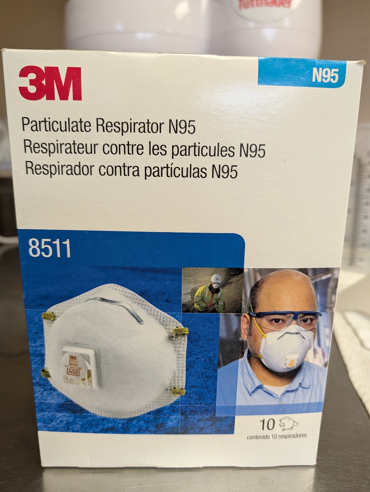 3M N95 Particulate Respirator Face Mask, one box of 10
