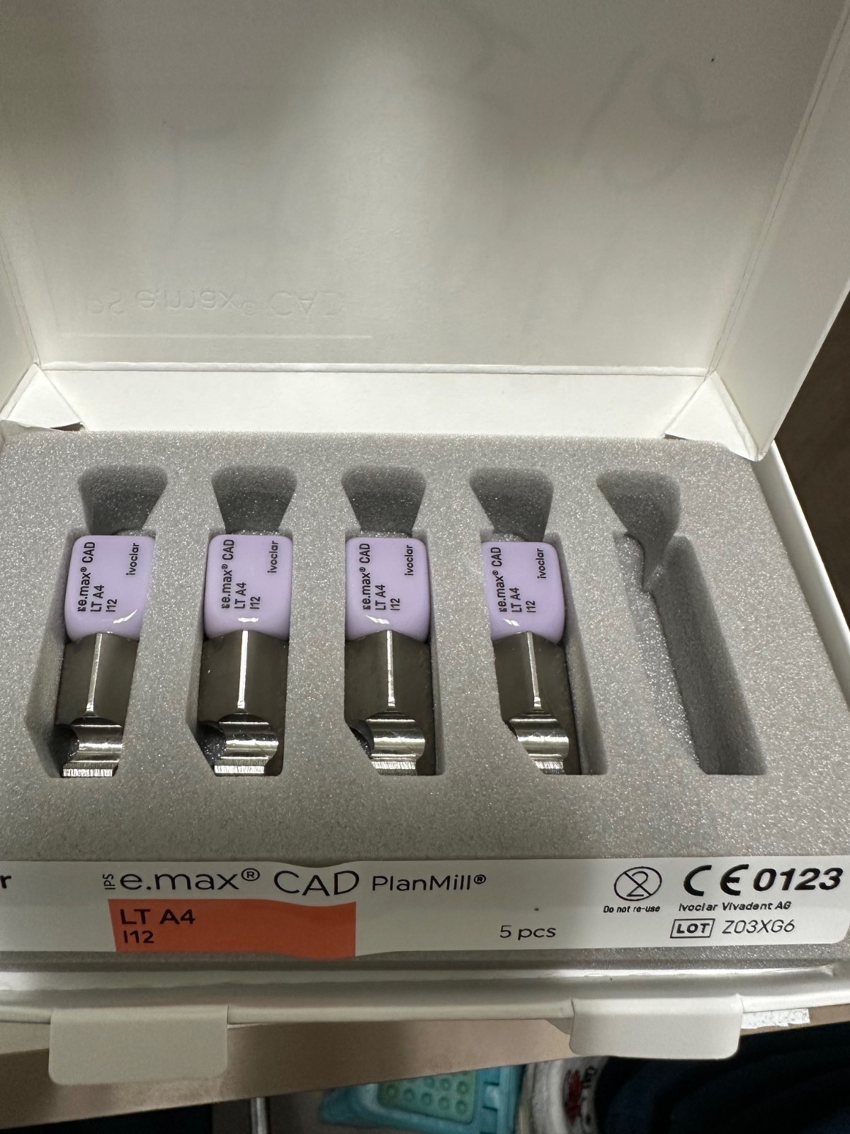 Ivoclar IPS e.max CAD Blocks -multiple sizes + shades
