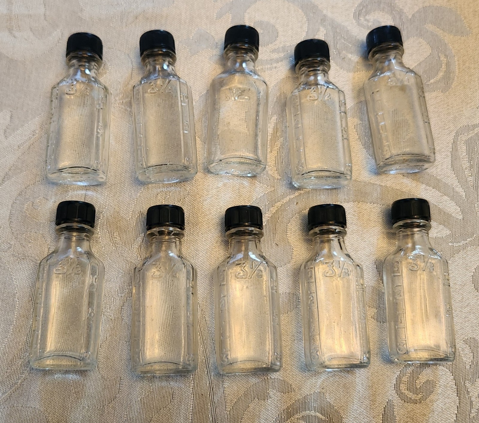 Vintage NOS DURAGLAS 3 1/2 Dram Glass Medicine Bottles w/ Caps – Lot of 10
