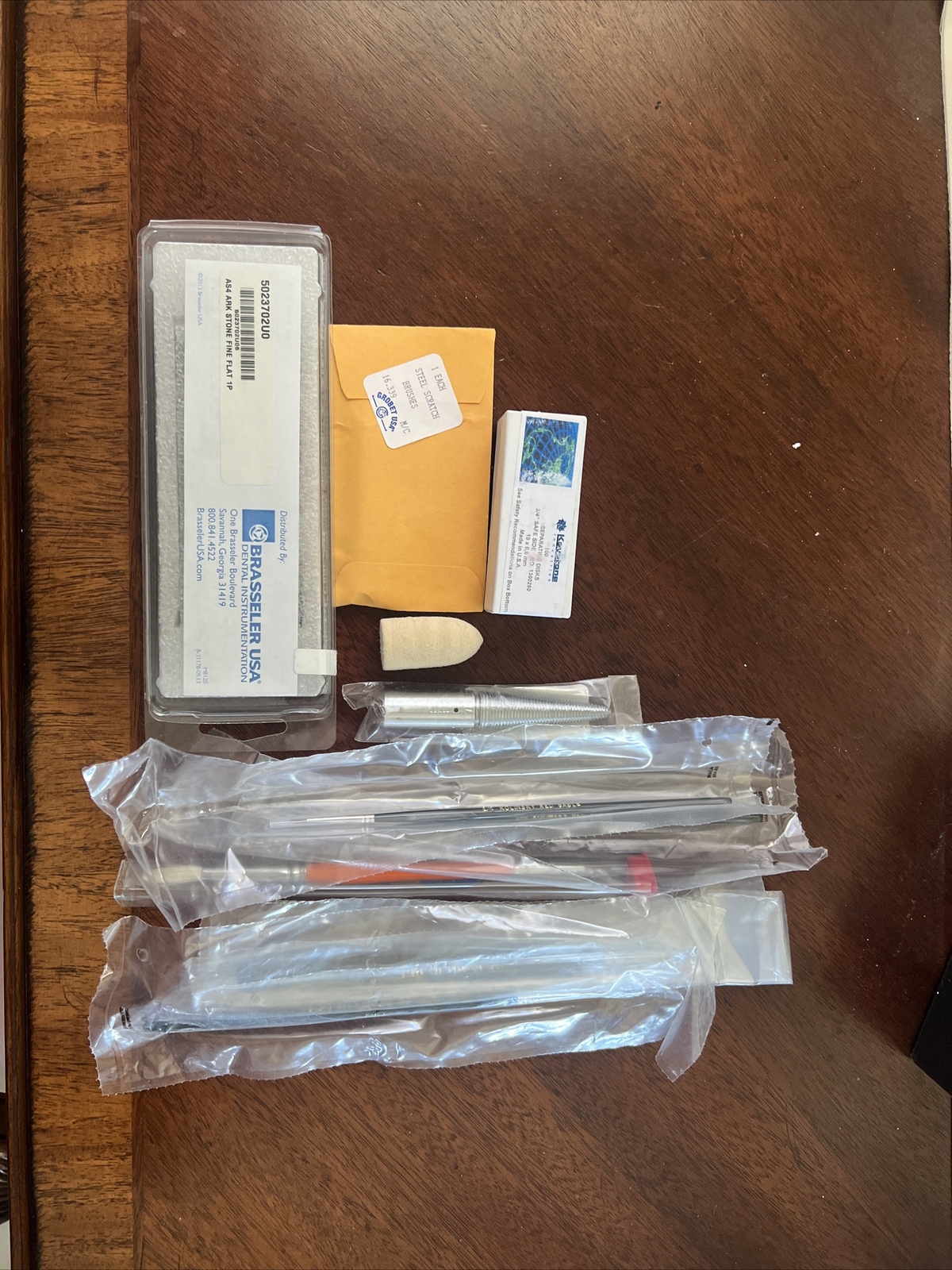 Dental prosthodontics supplies: see details 