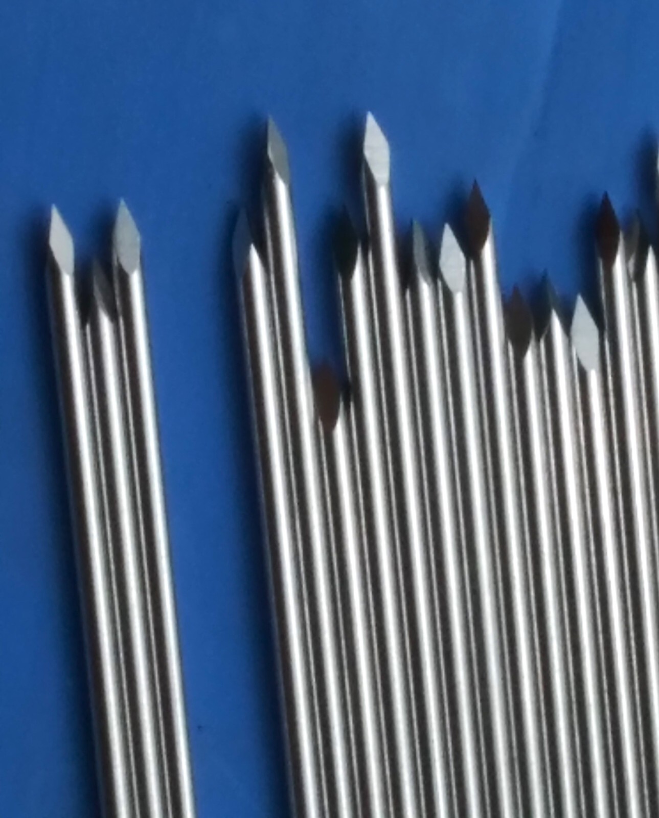 Orthopedic Kirschner K-Wire Size 1.2mm, 1.5mm, 1.8mm, 2.0mm, 2.5mm – 100pcs-1pk