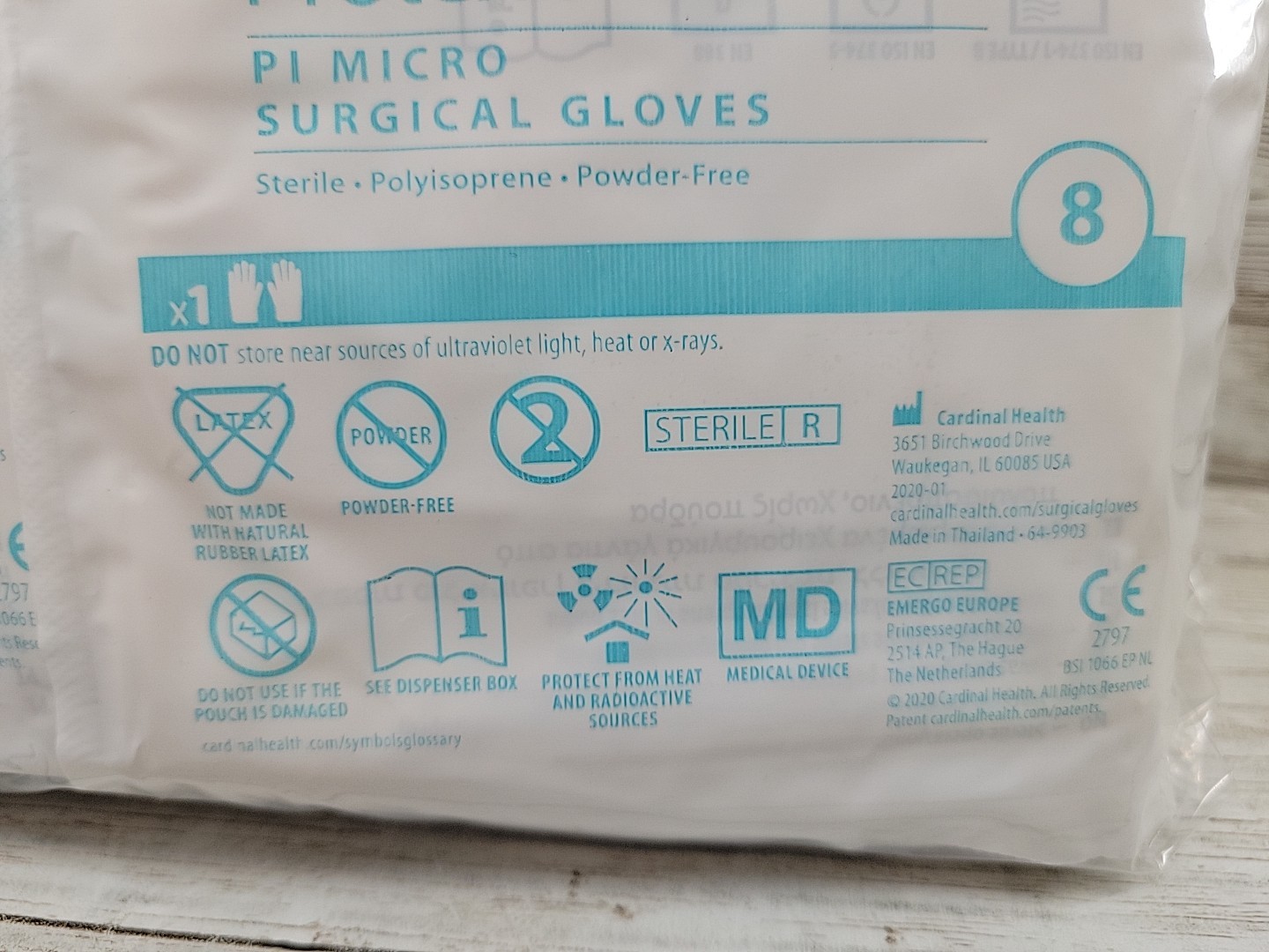 Protexis PI Micro Surgical Gloves Sterile Cardinal *22 PAIR* Size: 8 *See Date*
