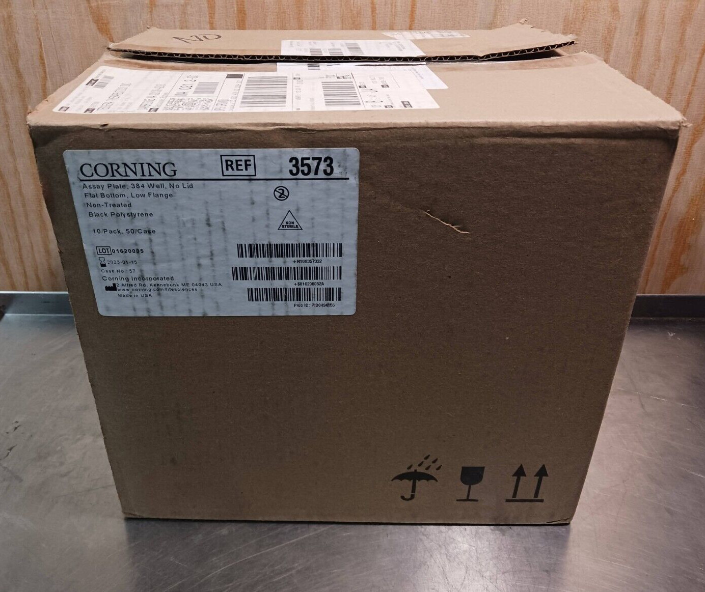 Corning 3573 384 Well Black Flat Bottom Polystyrene Assay Plate / Case Of 50