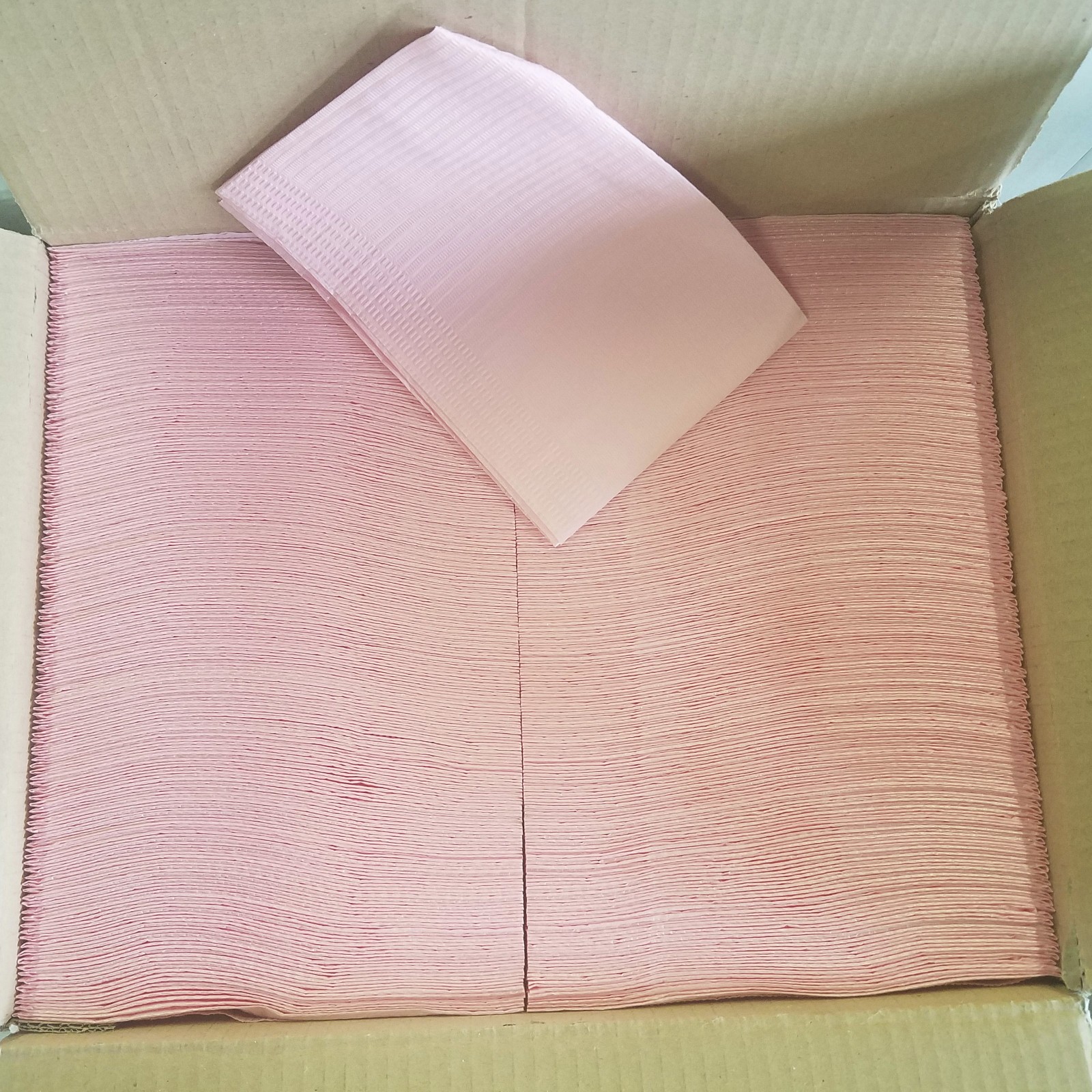 500 Peach Patient Bibs (2+1)Ply Towels Polyback 18×13 TATTOO DENTAL MEDICAL
