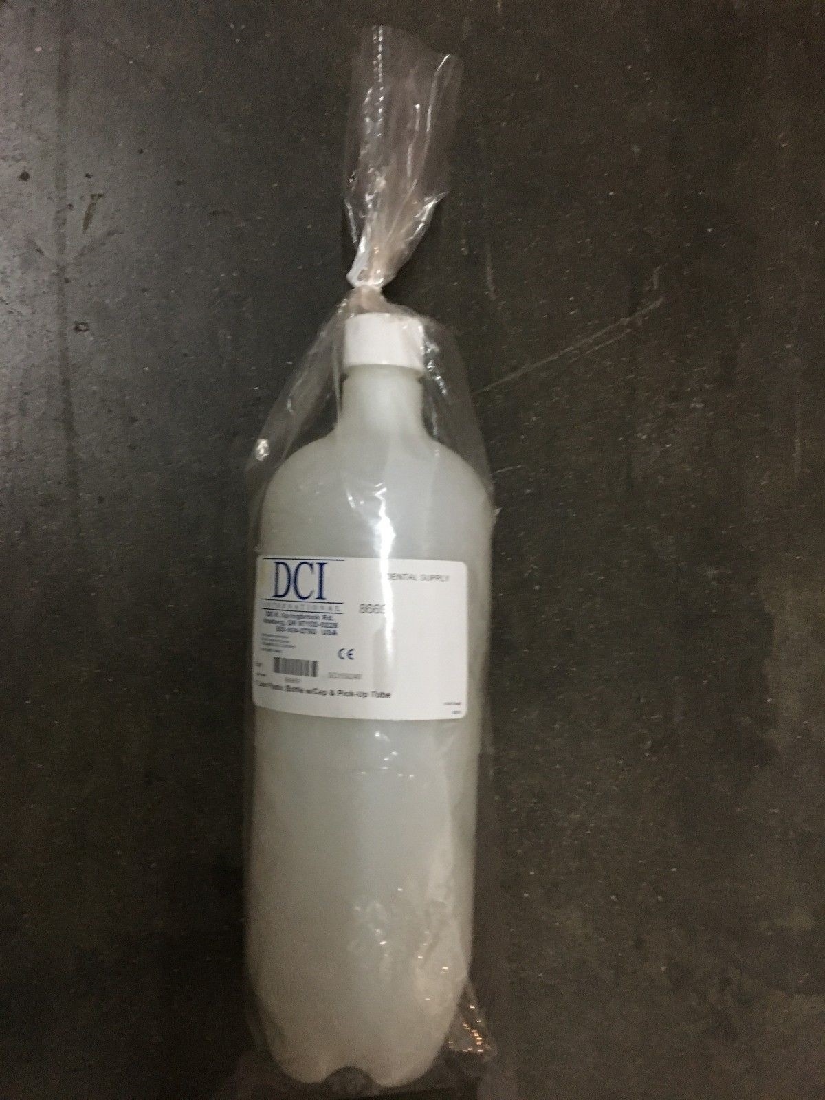 2x Heavy-duty Plastic Dental Water Bottle, 1 Liter, W/ Cap & Tube DCI #8669-2