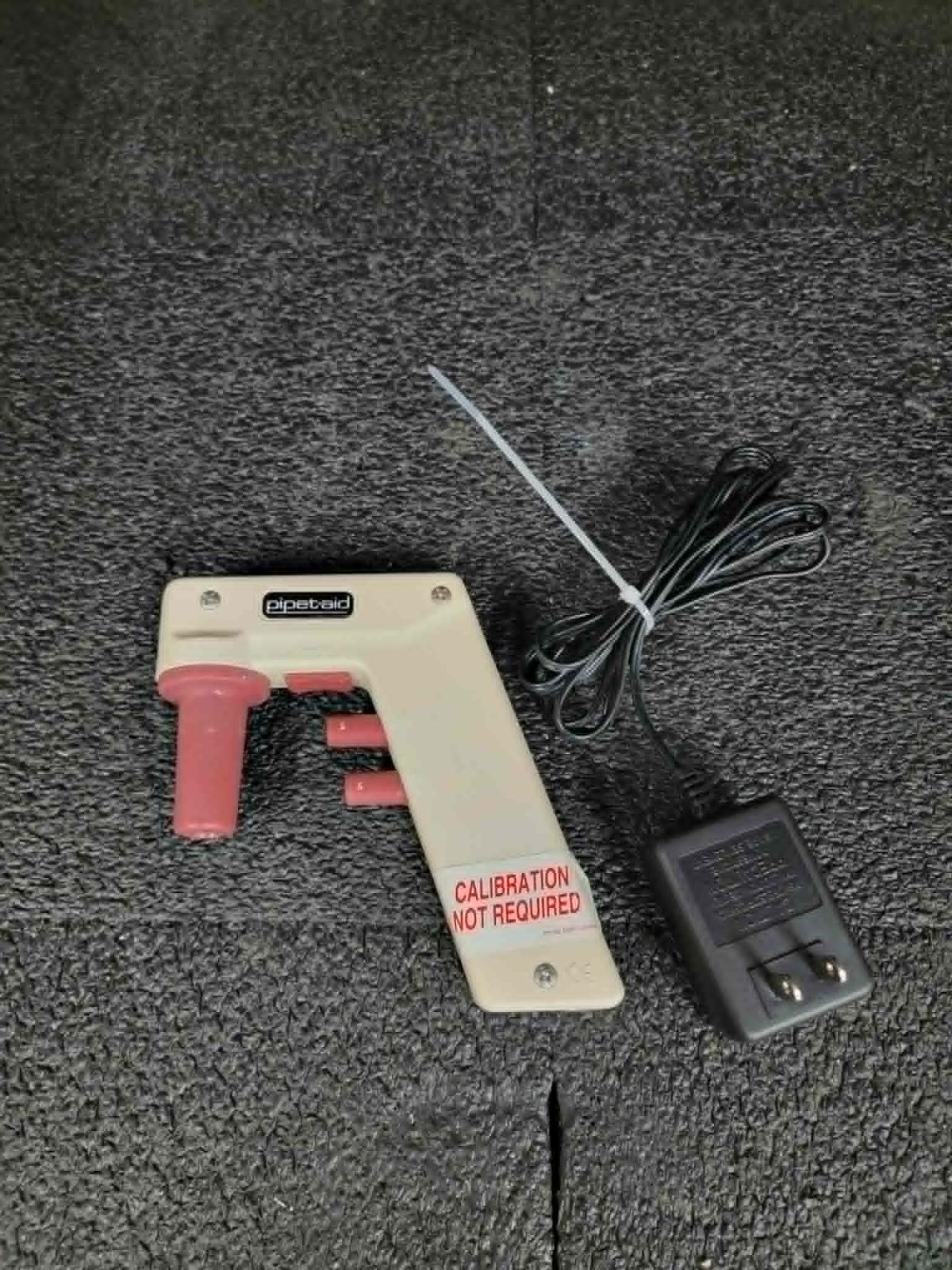 Drummond Scientific Pipet-Aid XP Electronic Pipette Controller