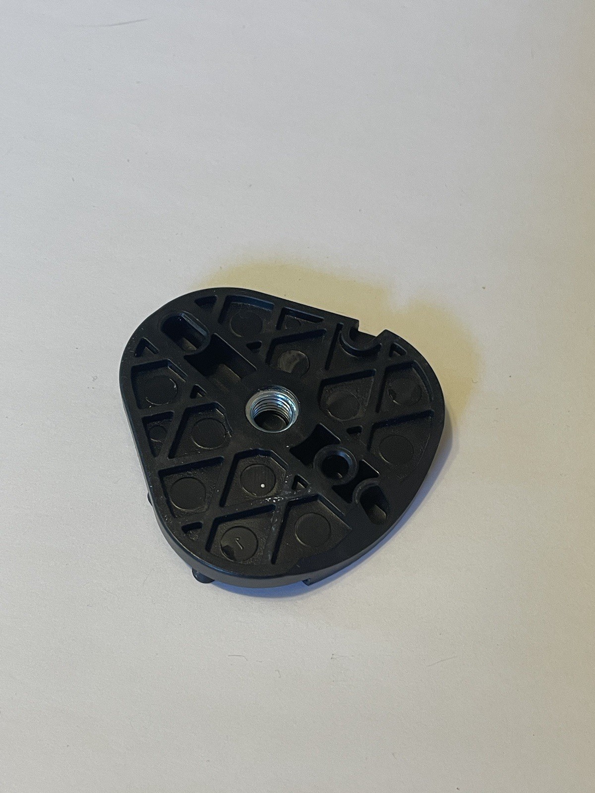 Mounting plate