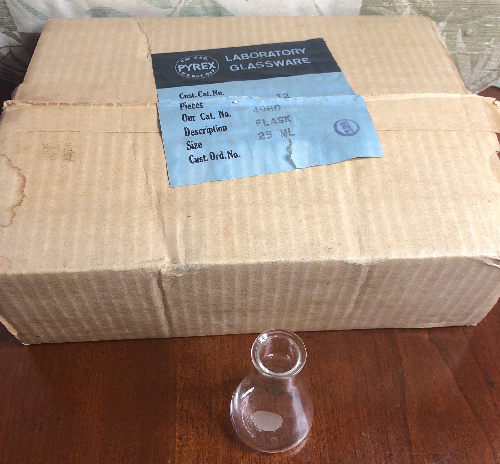 PYREX Laboratory Glassware Corning 4980 Flask 25ML 12 PC Pack