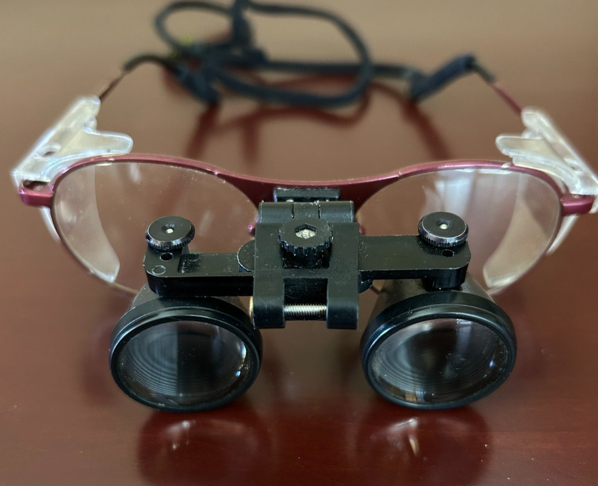 Orascoptic Protective Glasses with detachable Flip Up Dental Loupes x2.5