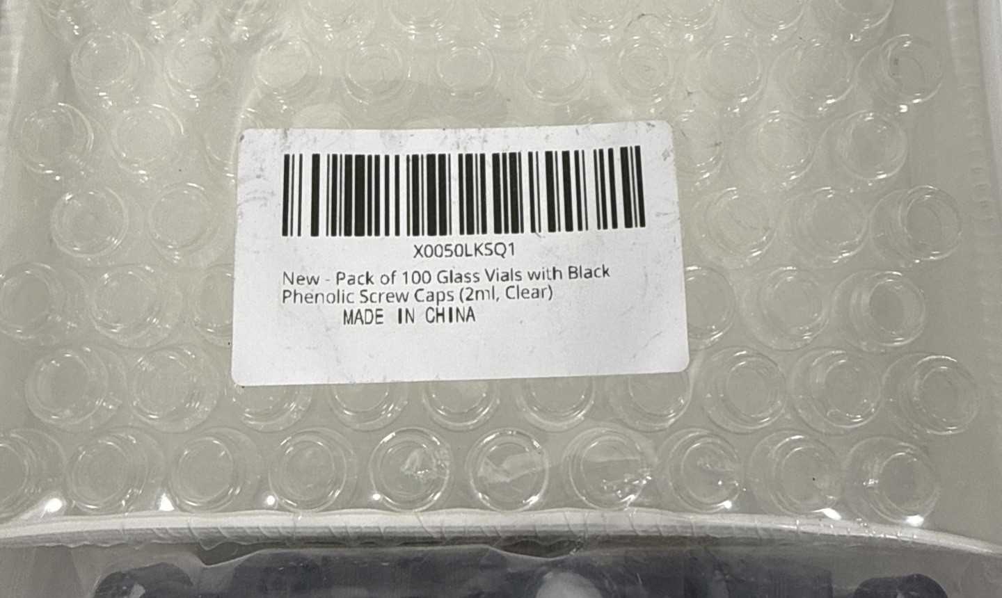 Pack of 100 Glass Vials with Black Phenolic Screw Caps 2ml, Clear