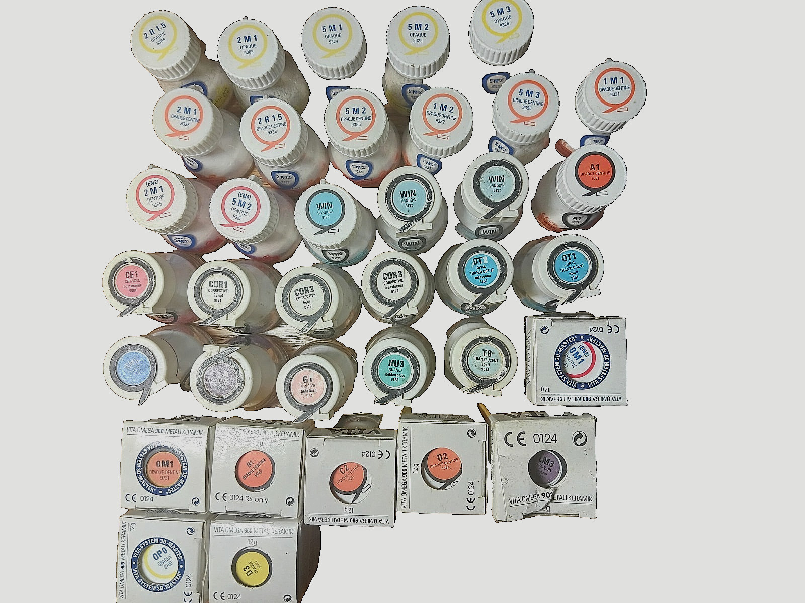VITA OMEGA 900 PORCELAIN DENTAL 163– 12gm bottles- RS Modelling Fluid,