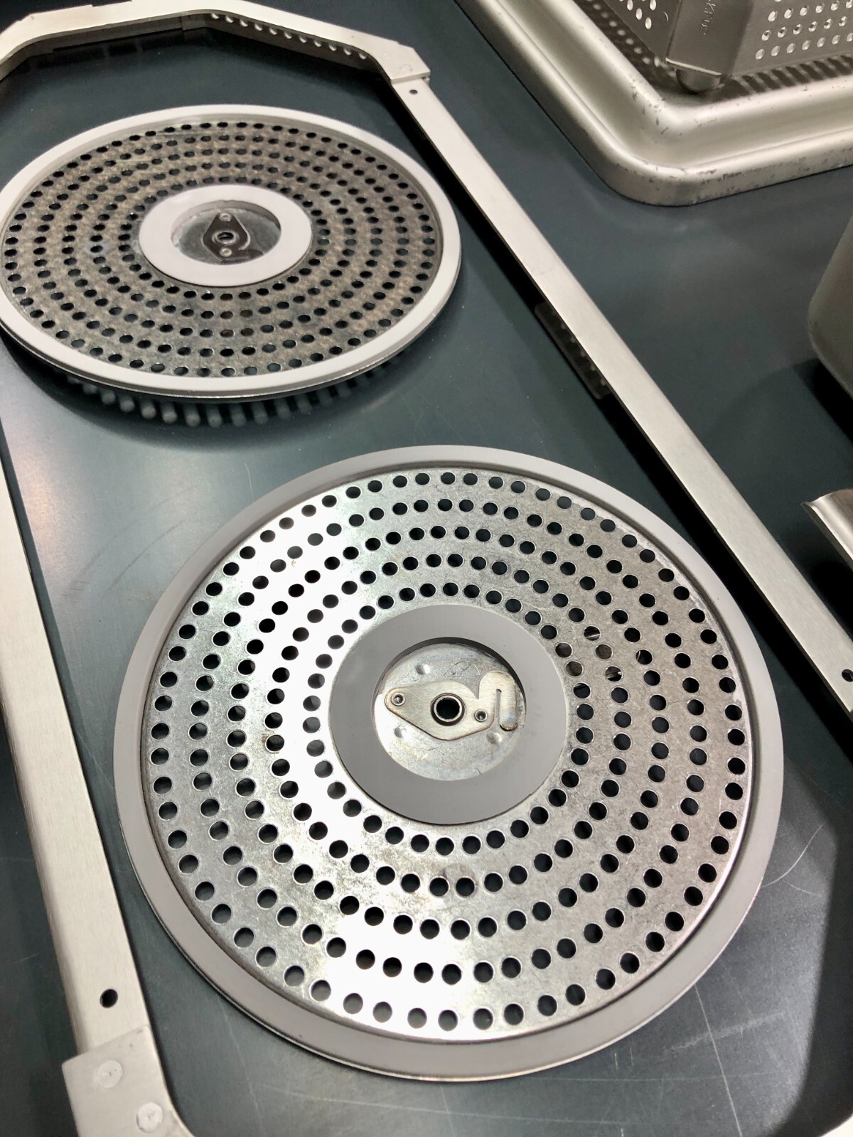 Case Medical SteriTite Sterilization container 22x10x5 w/ upper & lower vents