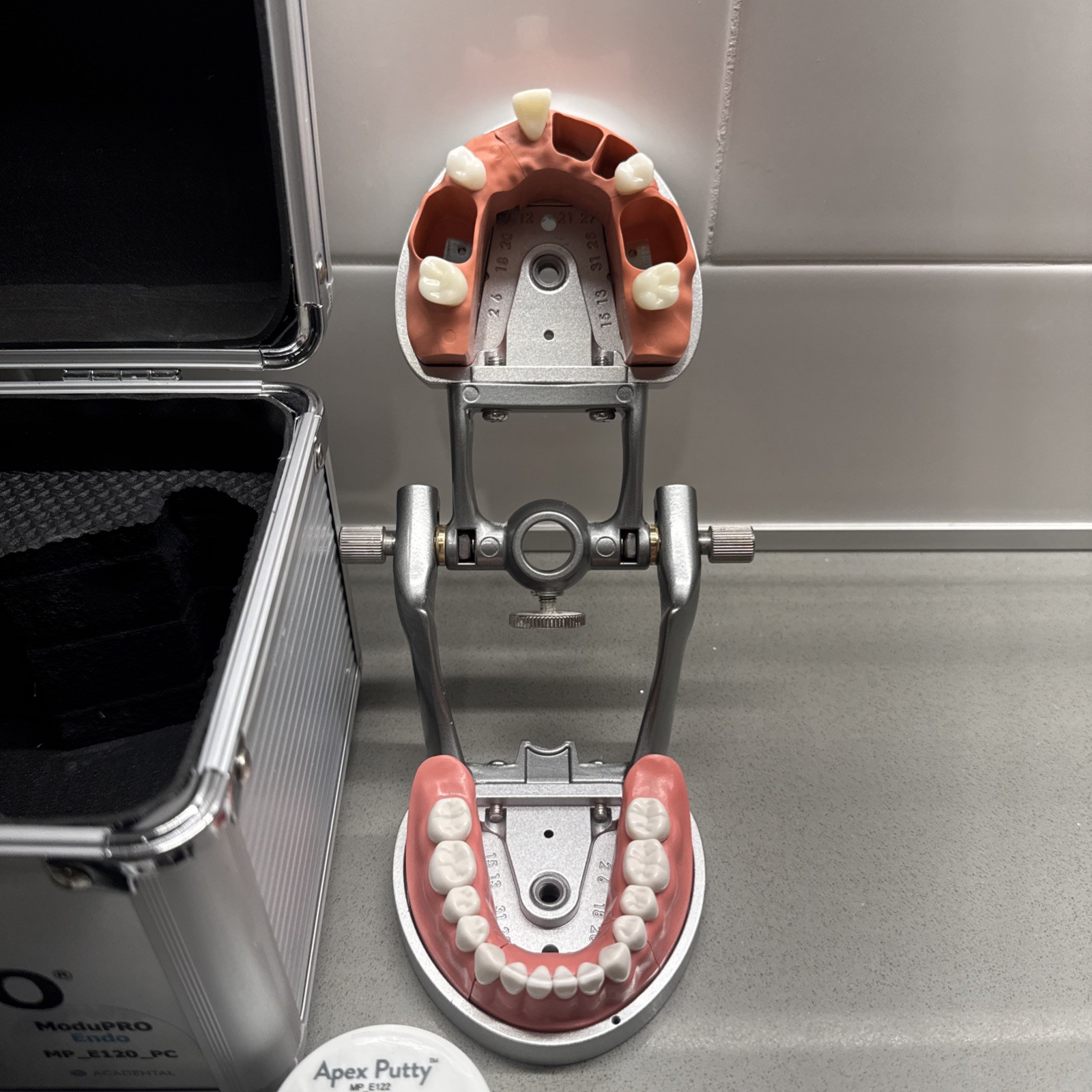 ModuPRO Dental Articulator with Case, Apex Putty, Fixing Gel, and Screwdriver