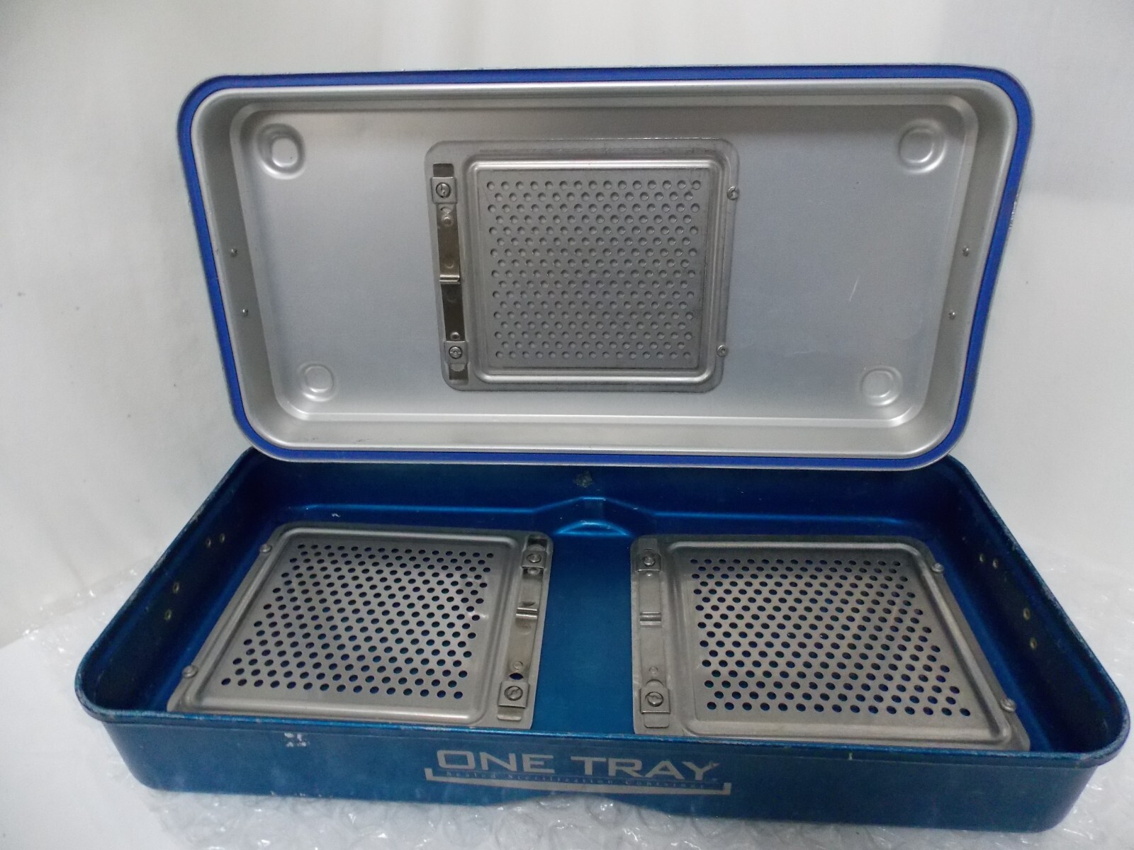 ONE TRAY SEALED STERILIZATION CONTAINER (LAM-1611)