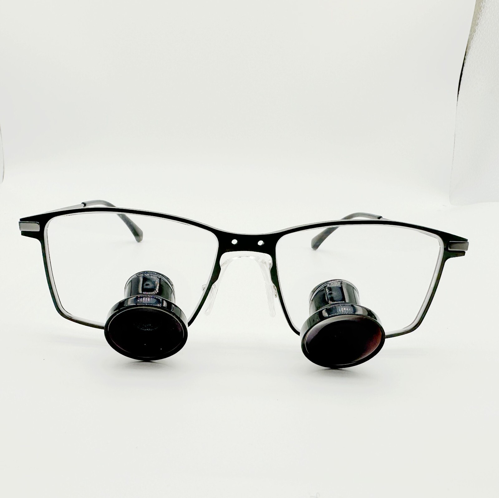 New slim custom made TTL loupes surgical medical loupes magnifying glasses 2.5x