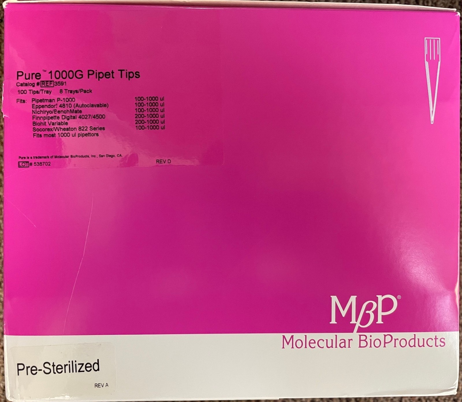 Molecular BioProducts Pure 1000G Pipet tips, 8 boxes, 100 tips per box