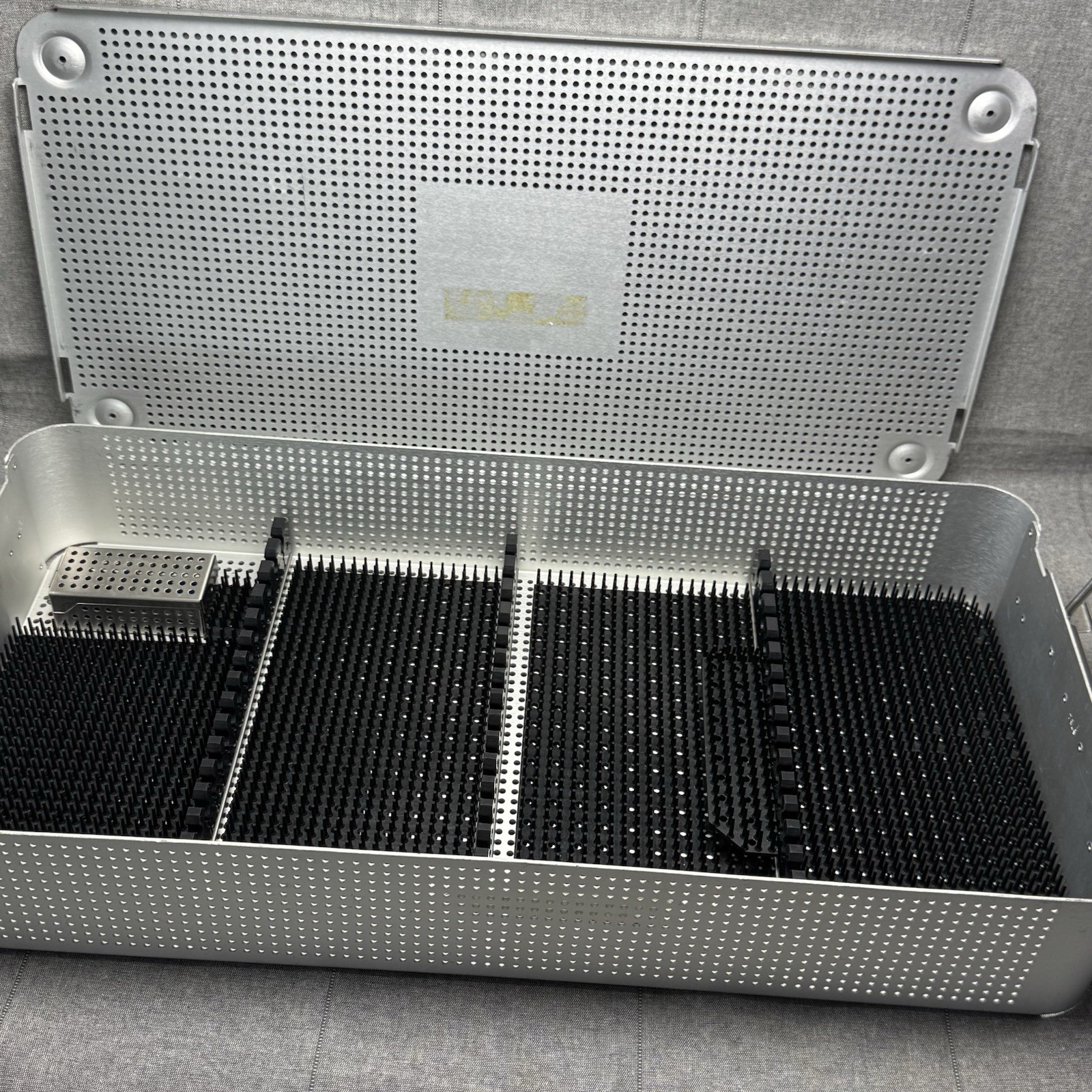 Richard Wolf 8585.023 Sterilization Case / Tray With mat and dividers
