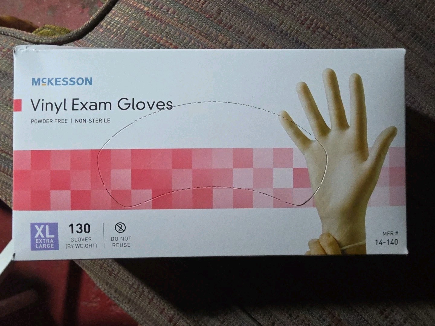 MCKESSON VINYL CLEAR EXAM GLOVE STNDRD CUFF LNGTH X-LARGE 130 / BOX NON-STERILE