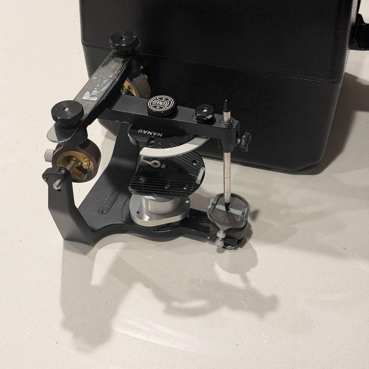 Hanau Wide Vue Arcon Semi Adjustable Dental Articulator Mounting Table Case