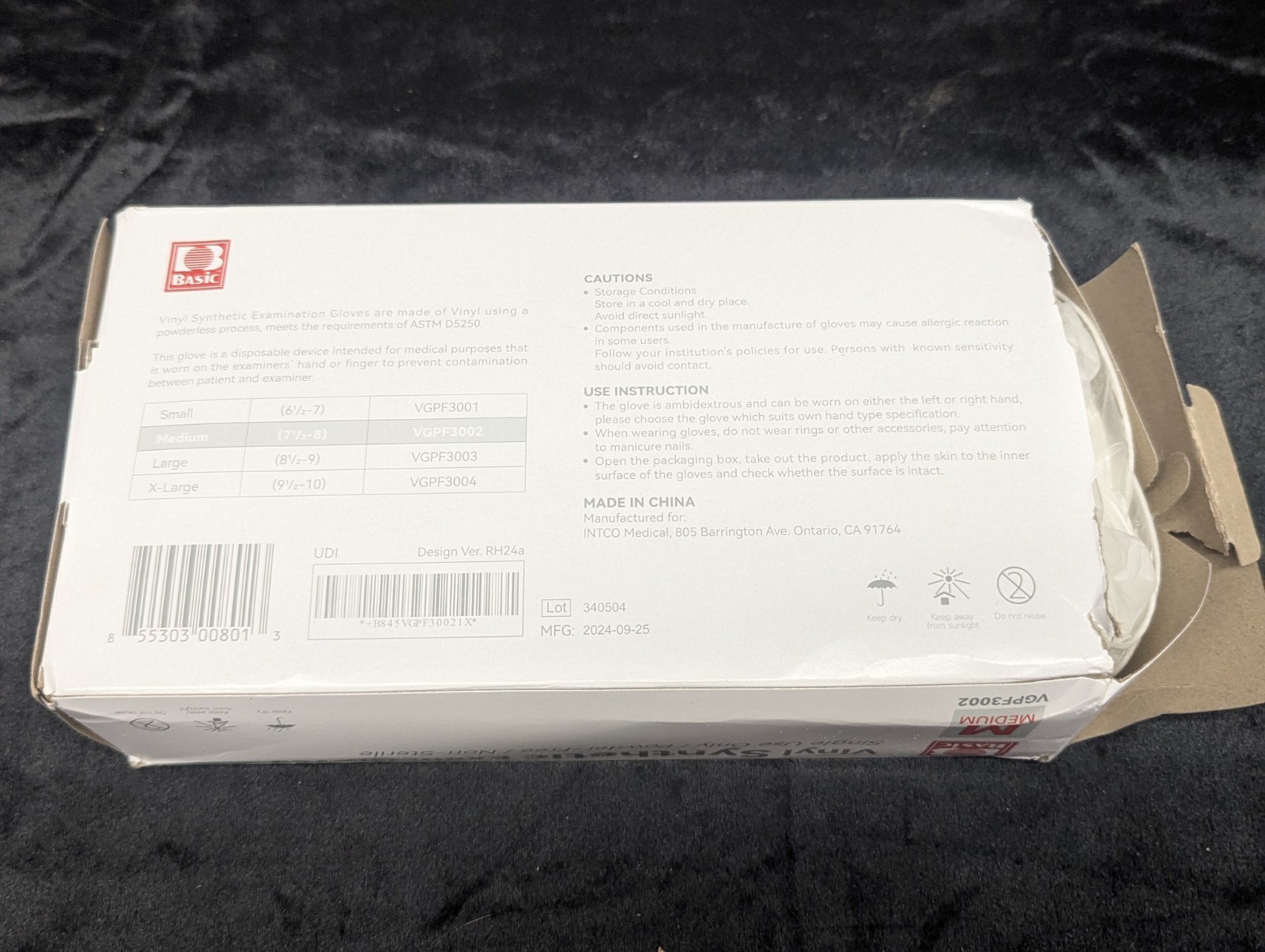 100 Basic Vinyl Synthetic Exam Gloves Size Medium VGPF3002 Latex Free (Open Box)