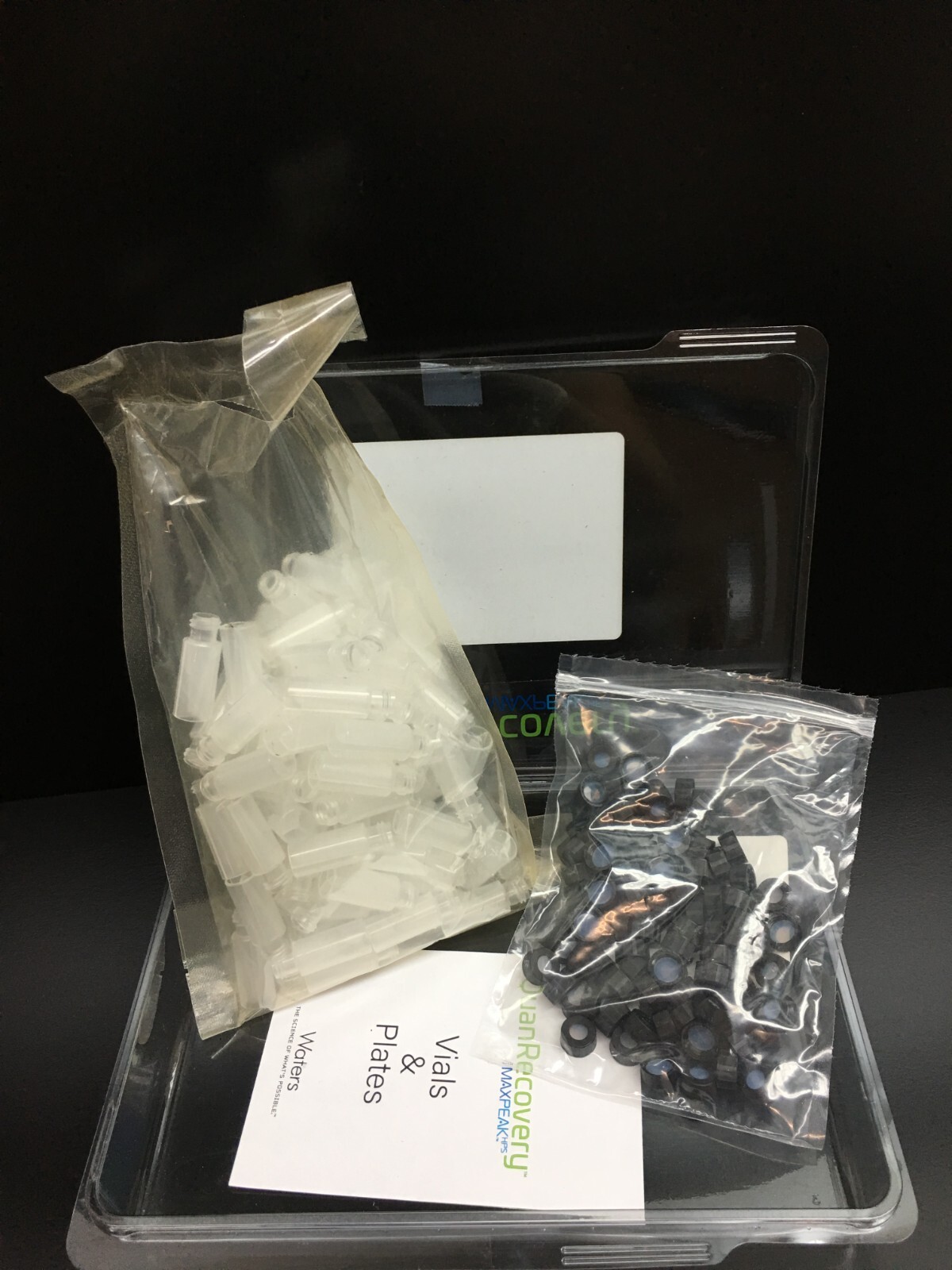 Waters PN 186009186 Quan Recovery MaxPeak 12x32mm 300uL Screw Cap Vials