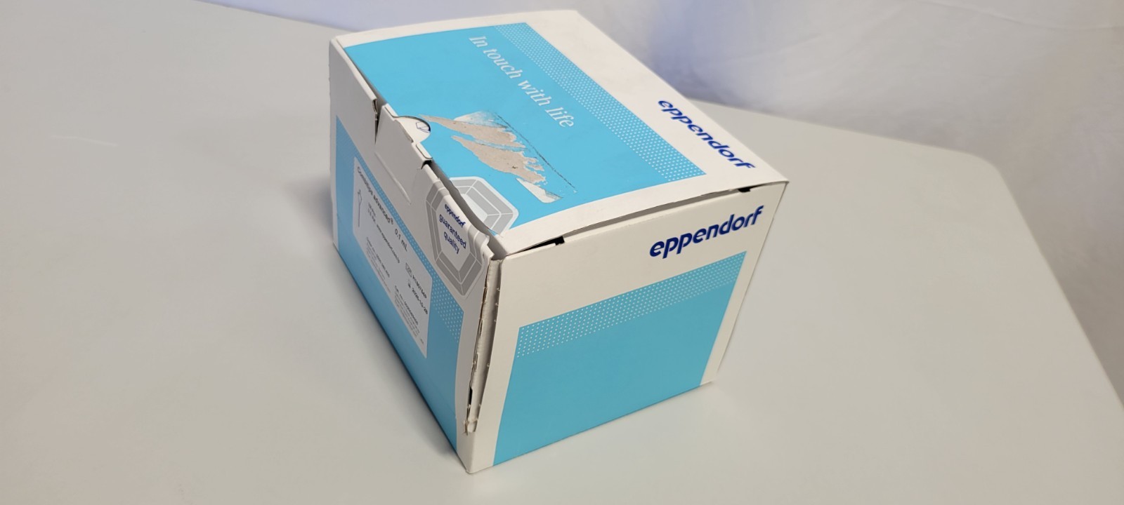 Eppendorf Combitips® advanced , 0.1 mL, 100 pcs 0030089405, exp 10-28-2026