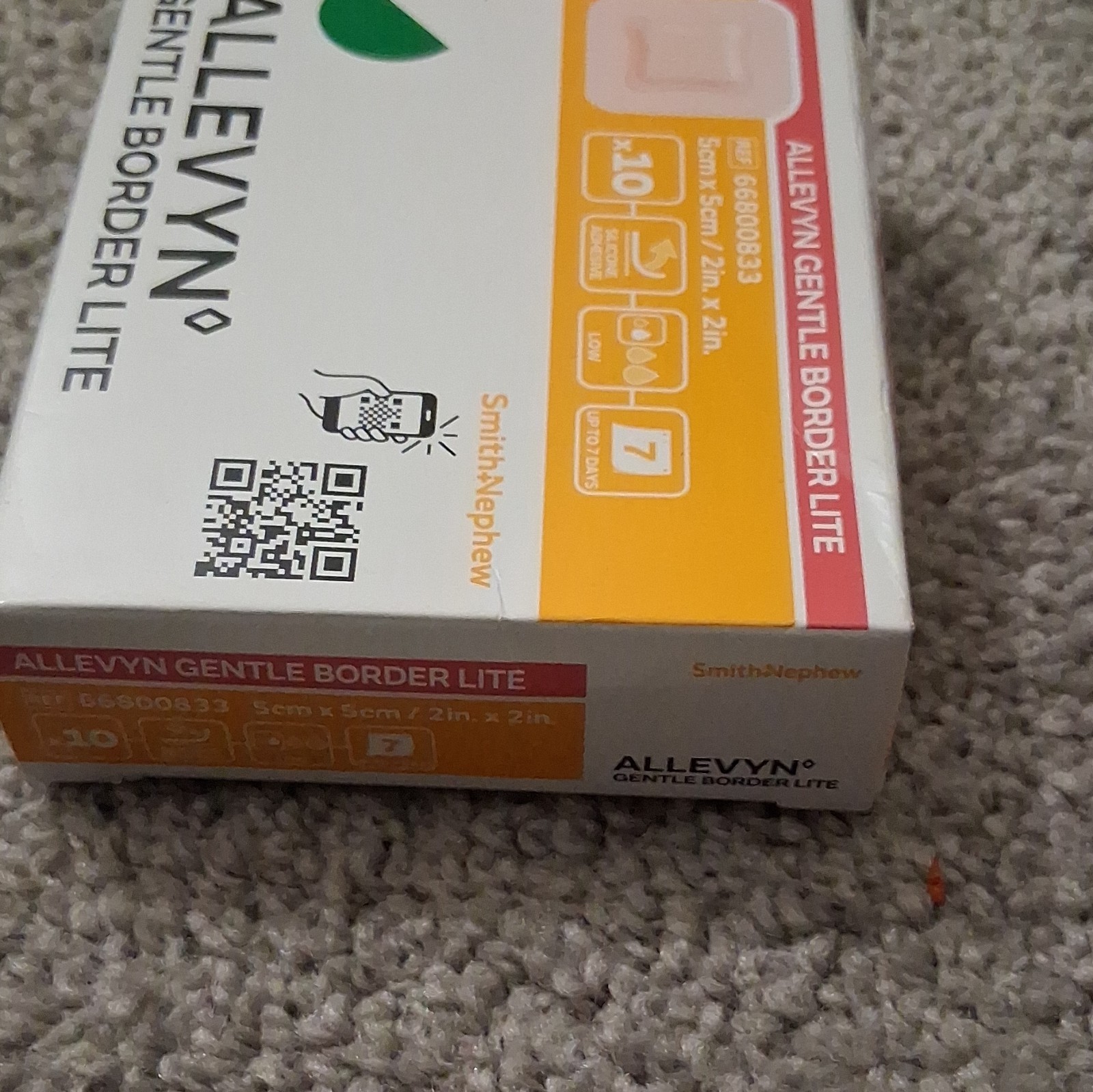 Smith+Nephew ALLEVYN Gentle Border Lite Foam Dressing 5cm x 5cm 10pk 66800833