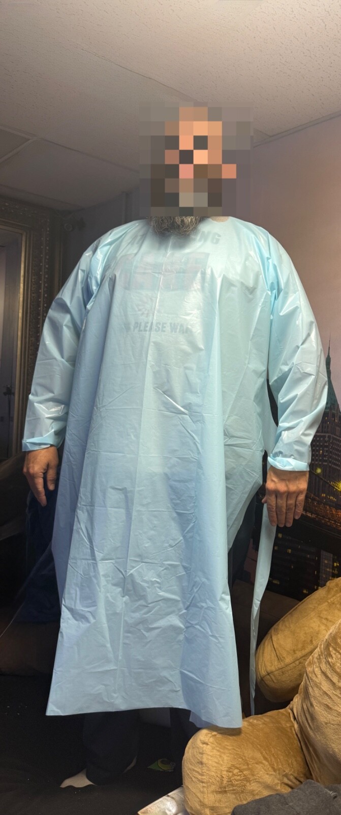 SAFETY ZONE PROGUARD ISOLATION GOWN WITH THUMB LOOP SIZE 45″ LENGTH BAG Of 10