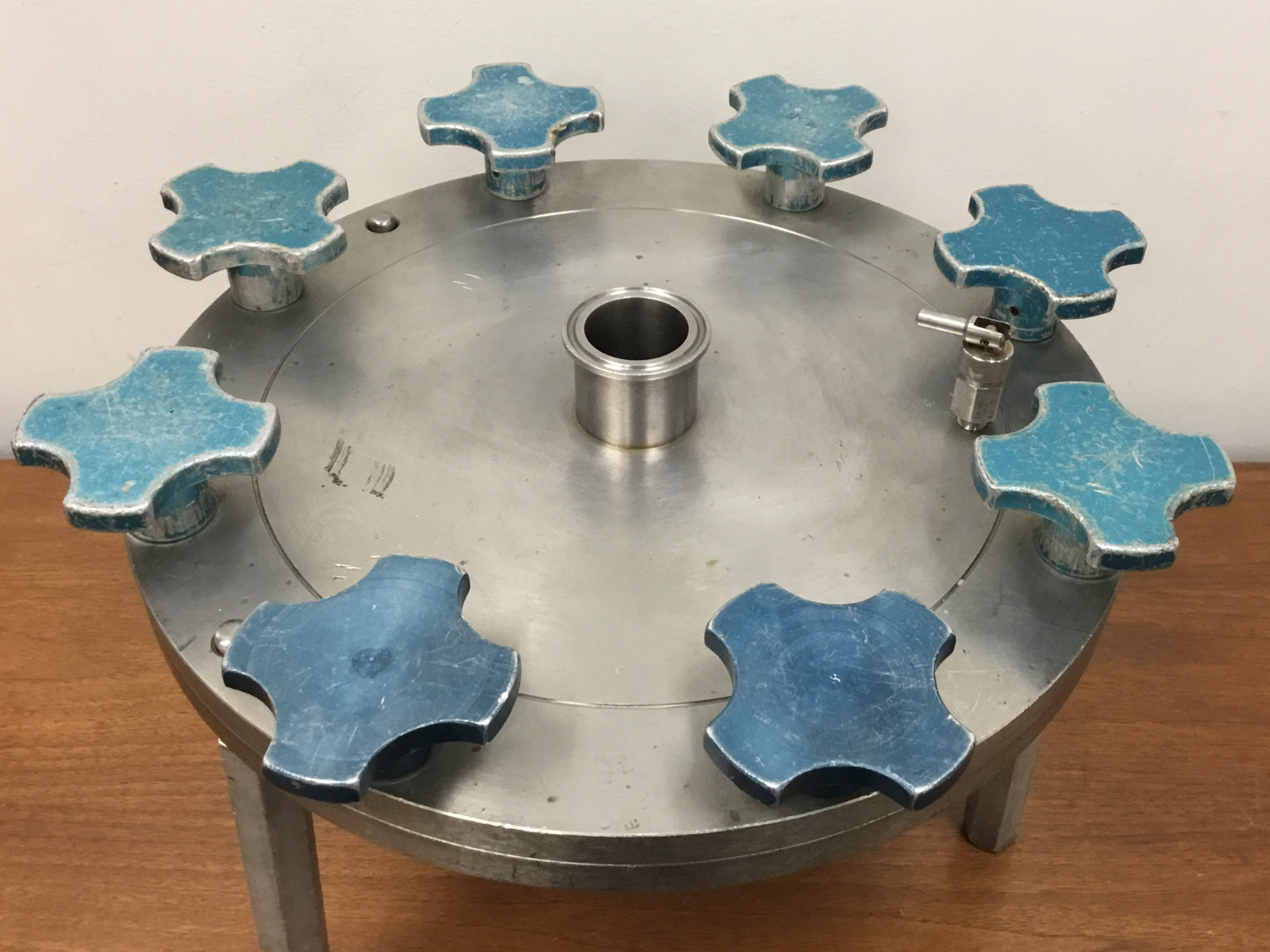 Millipore – Filter Holder