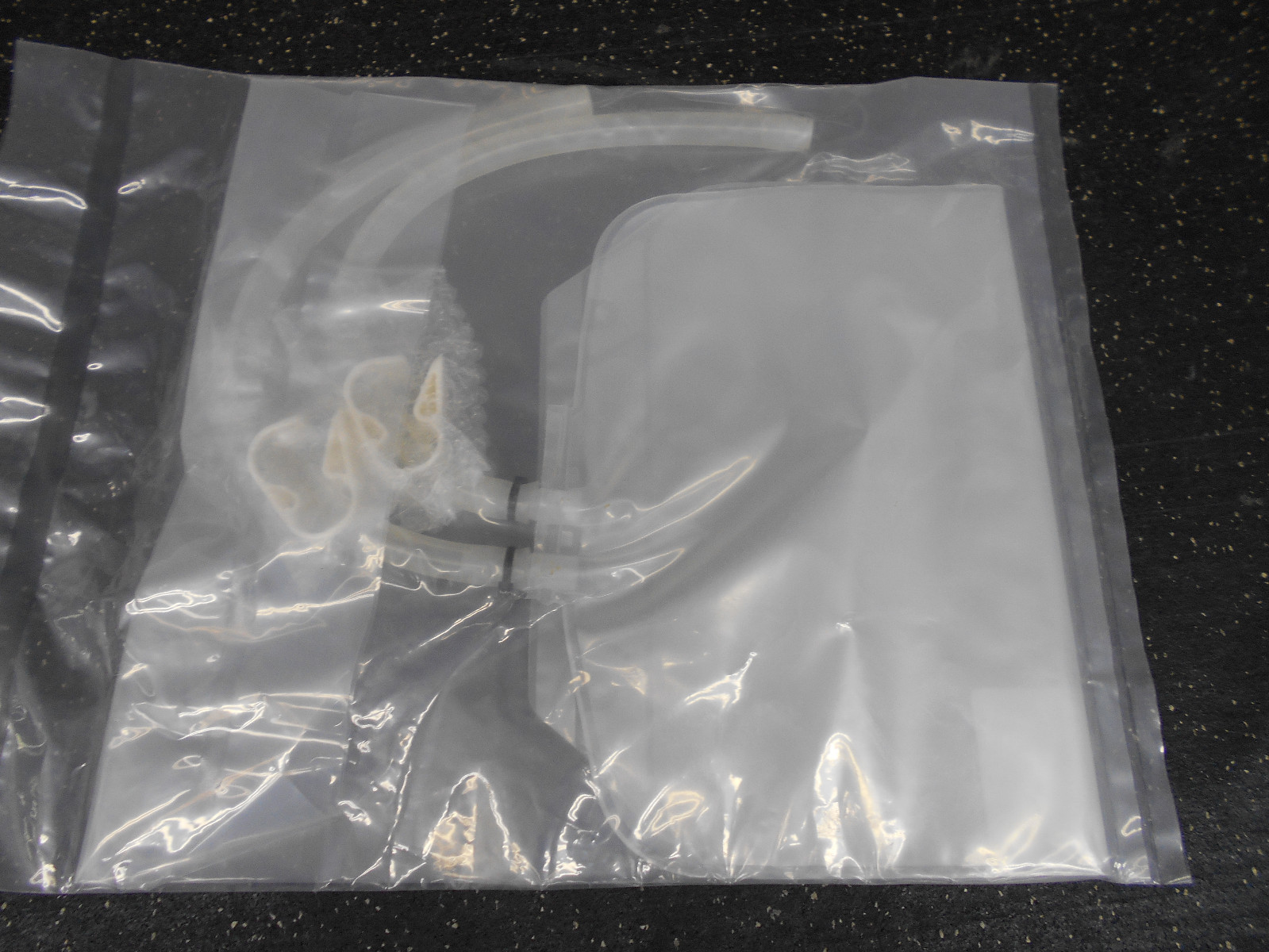 SAINT-GOBAIN MTHP0165 5L PILLOW BAG WITH 2 PORTS
